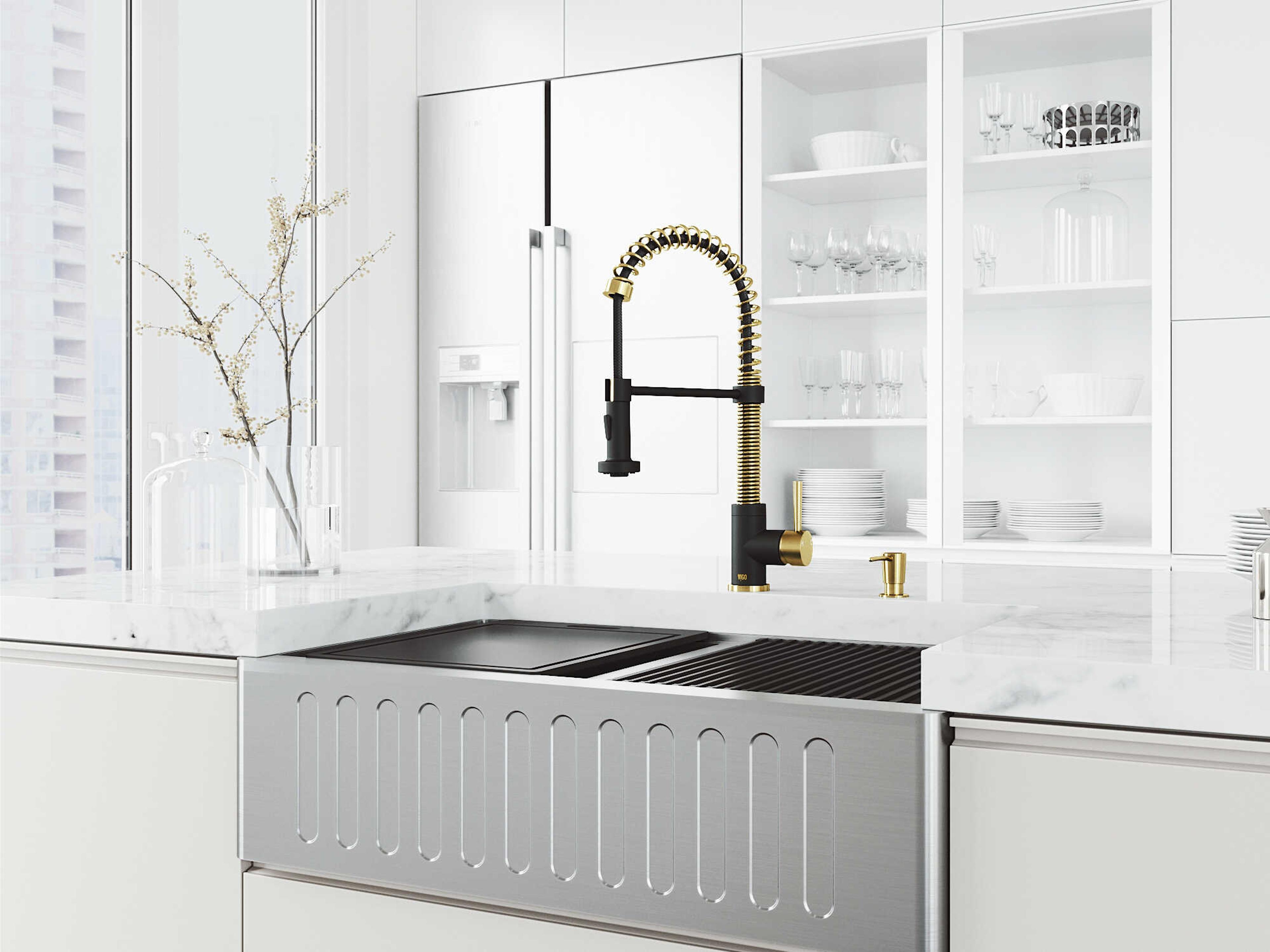 Vigo Oxford Stainless Steel 33" Rectangular Double-Bowl Farmhouse Kitchen Sink with Matte Gold / Matte Black Faucet