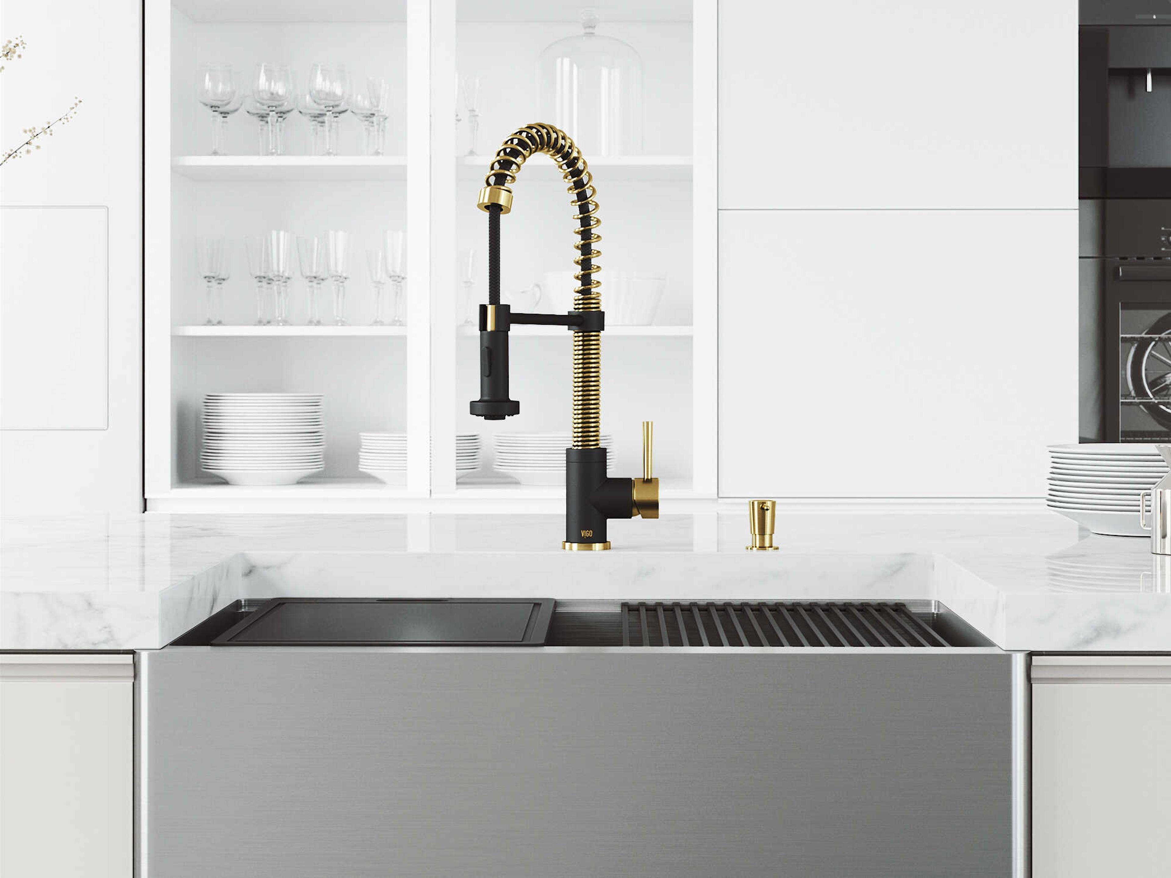 Vigo Oxford Stainless Steel 33" Rectangular Single-Bowl Farmhouse Kitchen Sink with Matte Gold / Matte Black Faucet