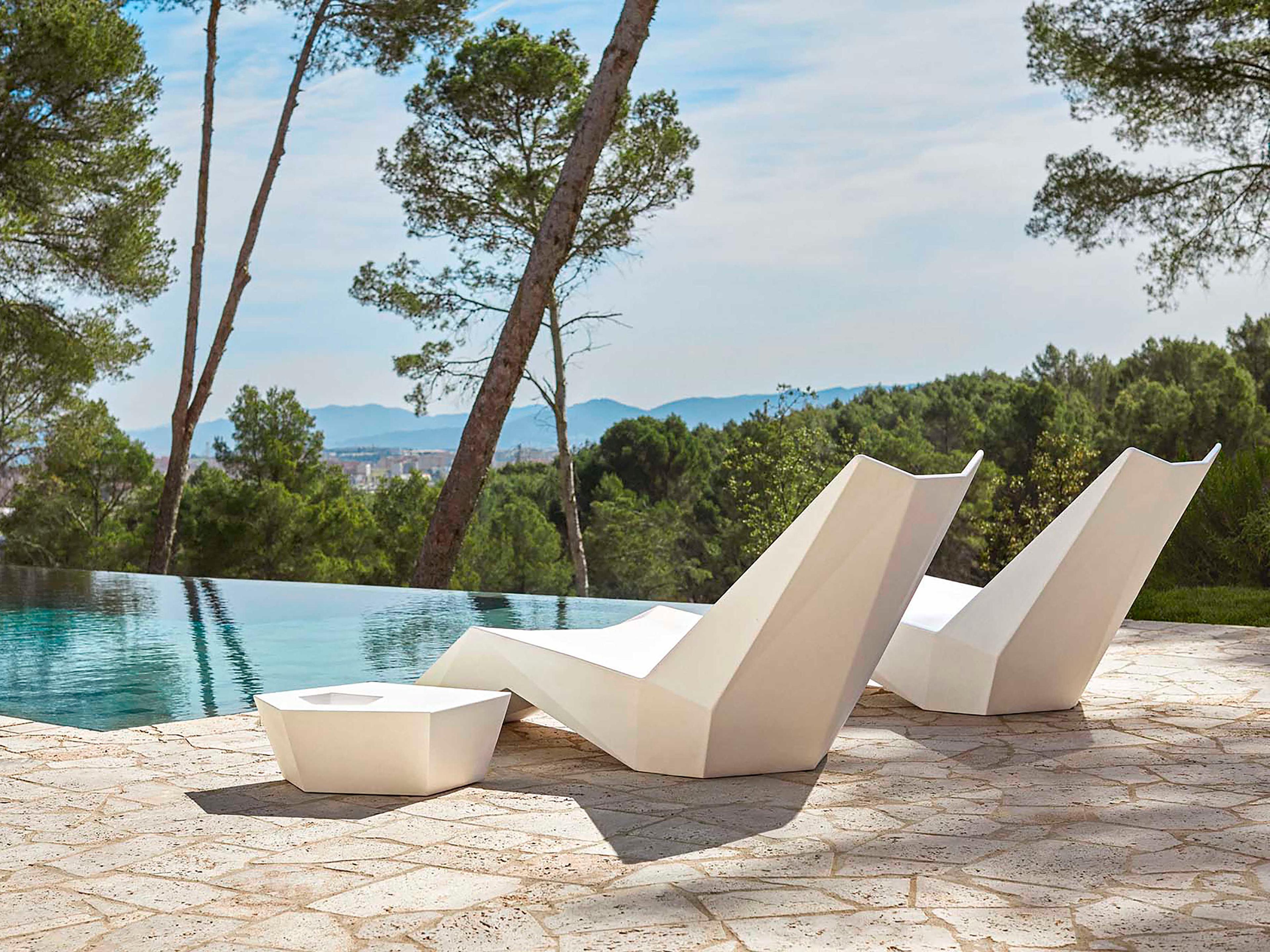 Vondom Outdoor Faz - Resin Sunbed - Set of 2- 74.25x31.5 - Basic - White