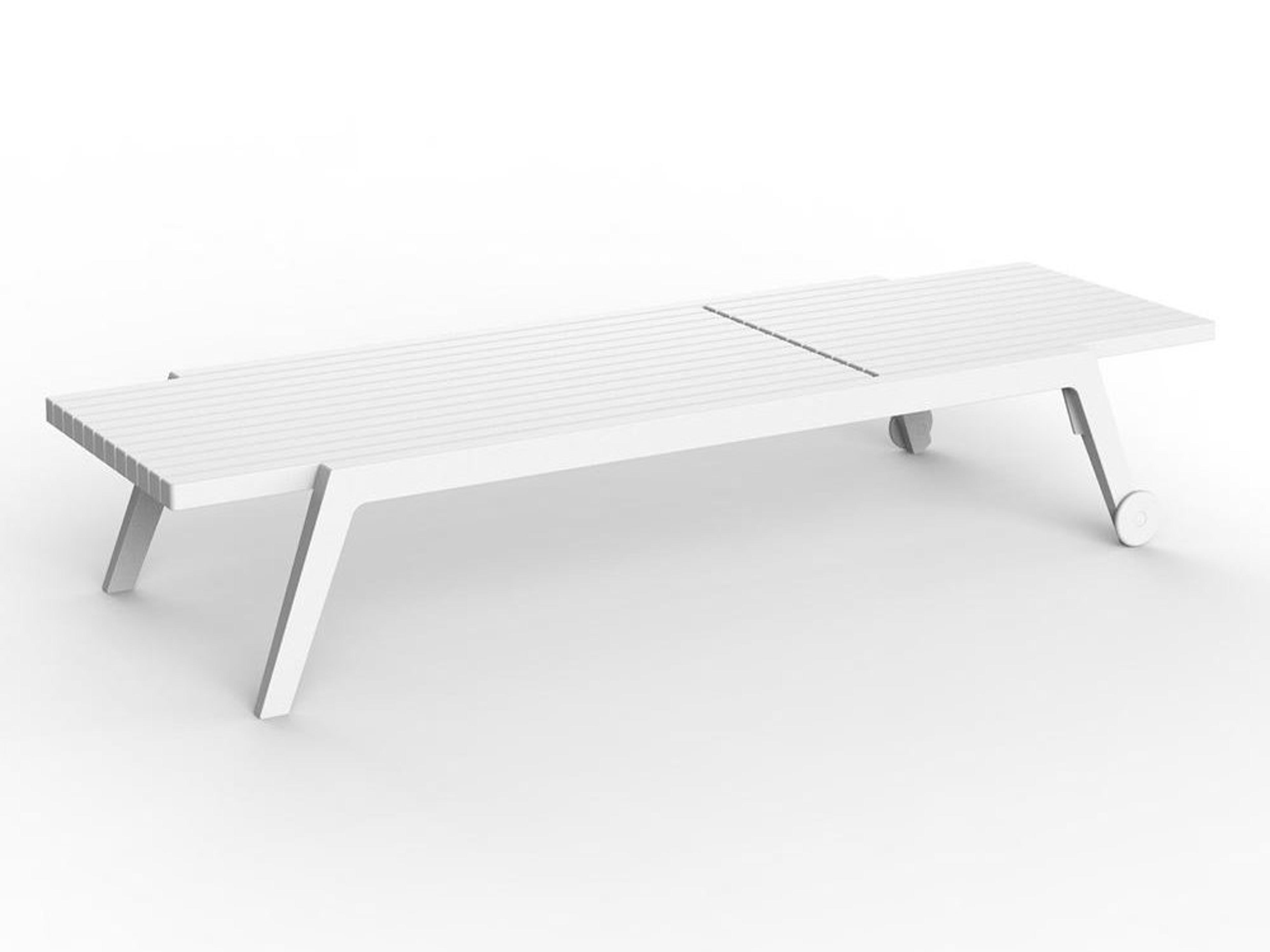 Vondom Outdoor Spritz White Matte Resin Chaise Lounge Set of 2