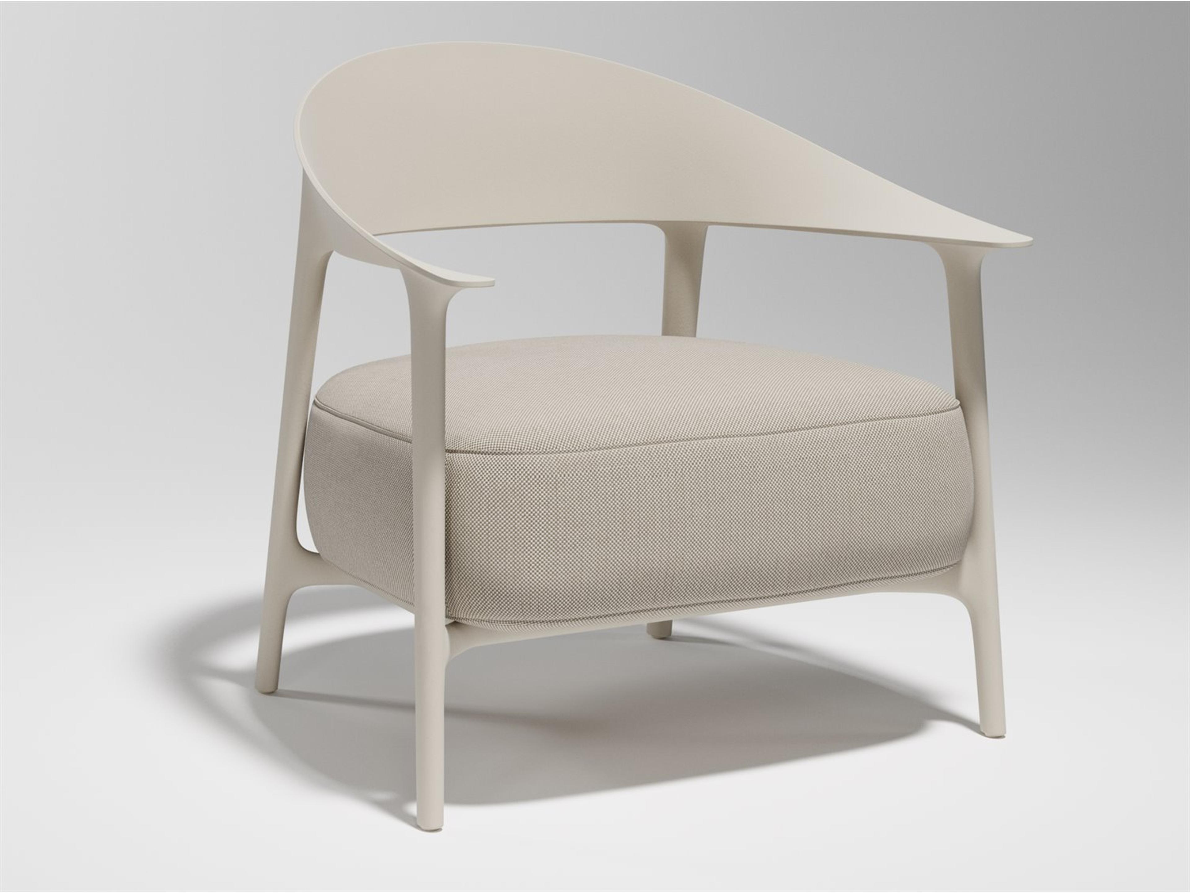 Africa Lounge Chair by Eugeni Quitllet Comfortable Modern Armchair