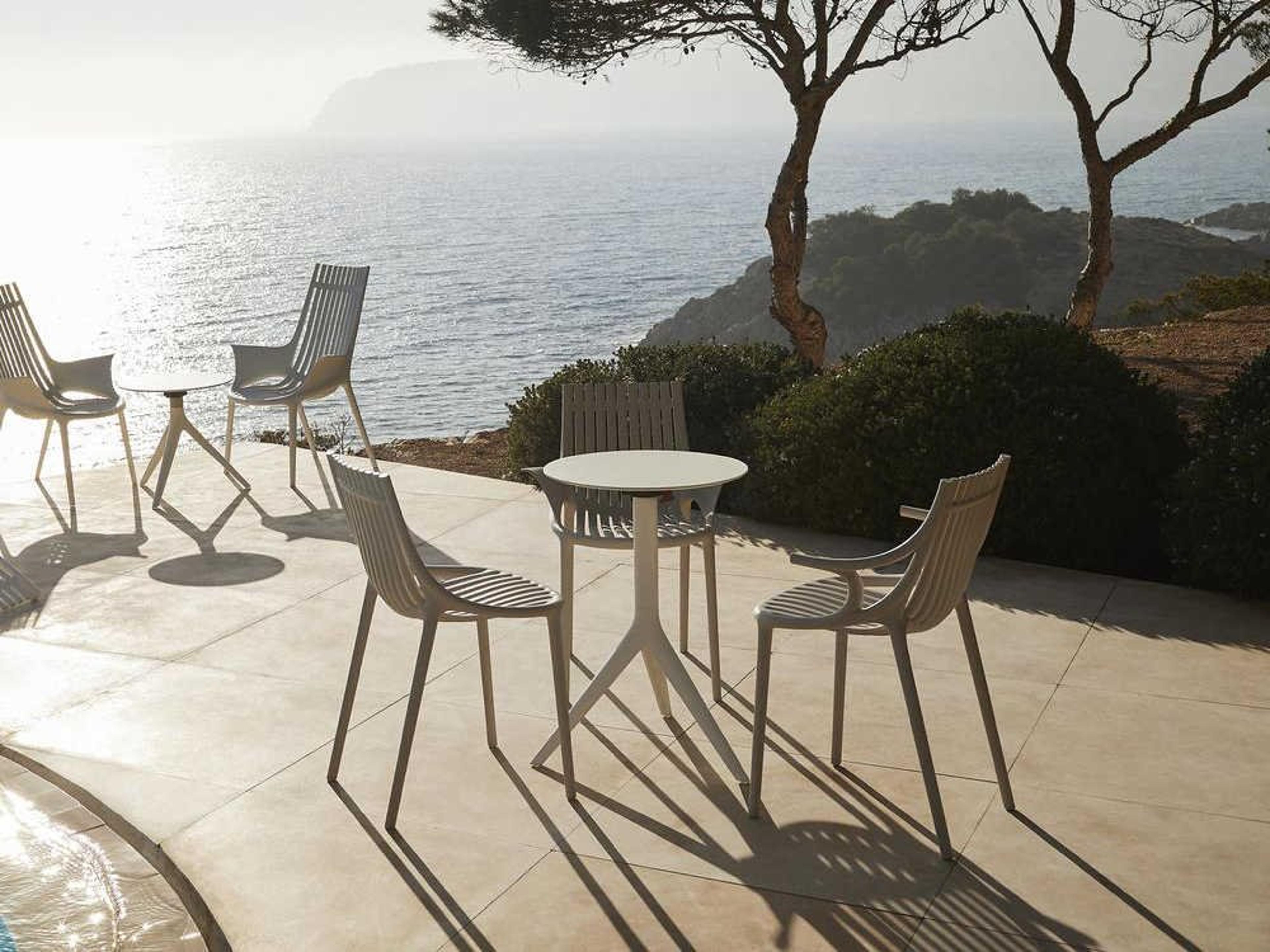 Vondom Faz Full White 19" Round Table Top