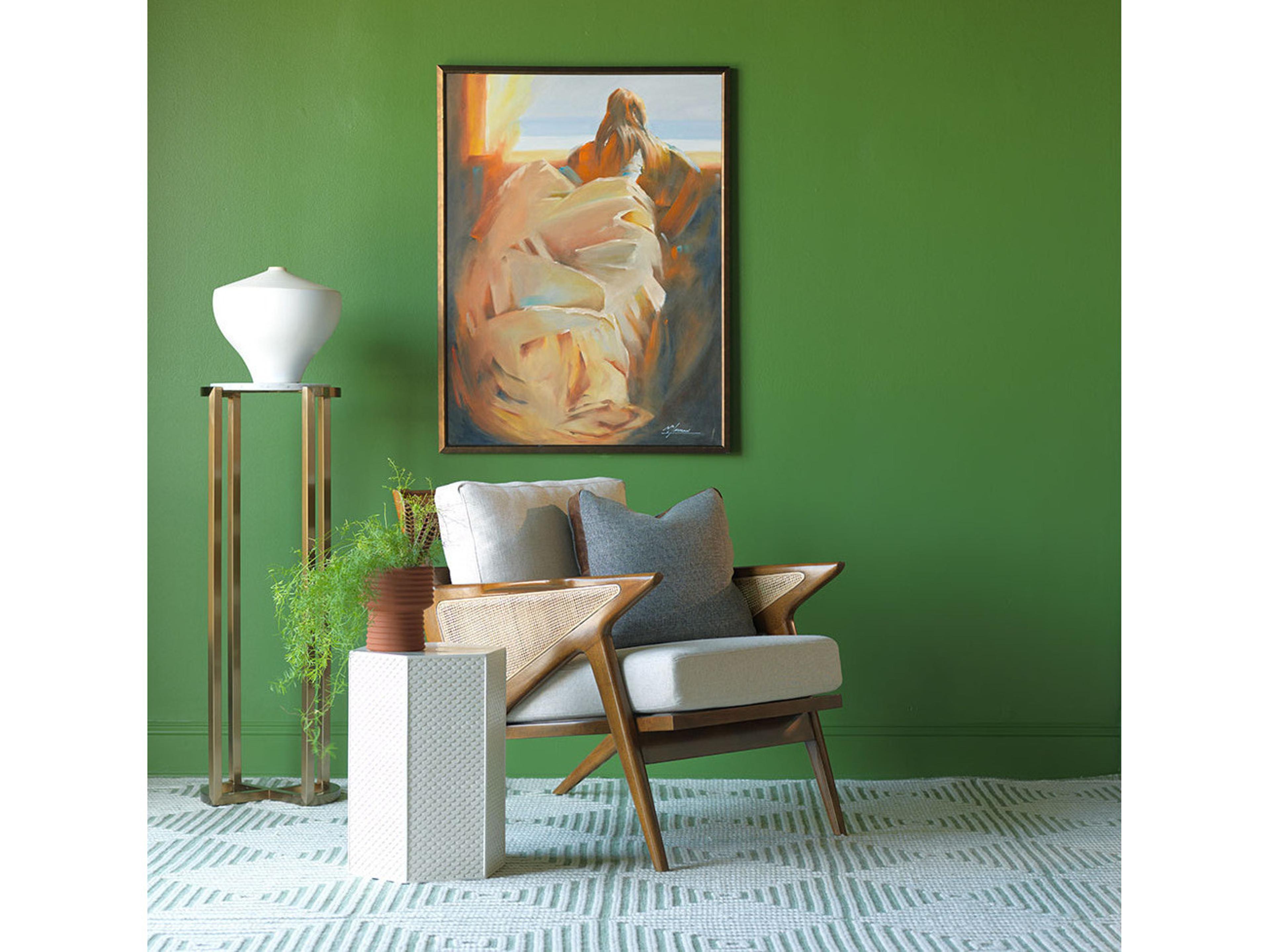 Woodbridge Tiber Plant Stand