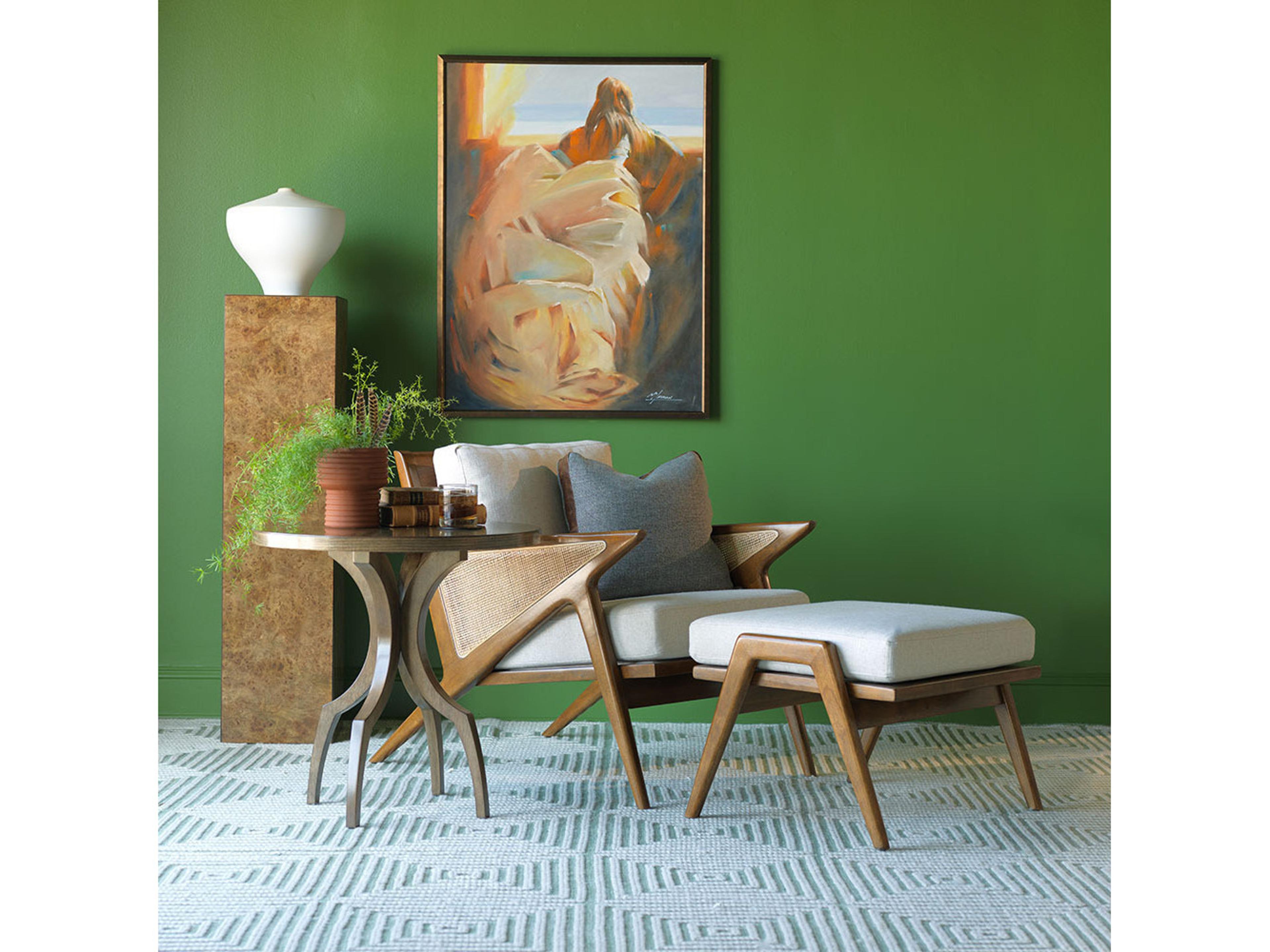 Woodbridge Hudson Round Lamp Table