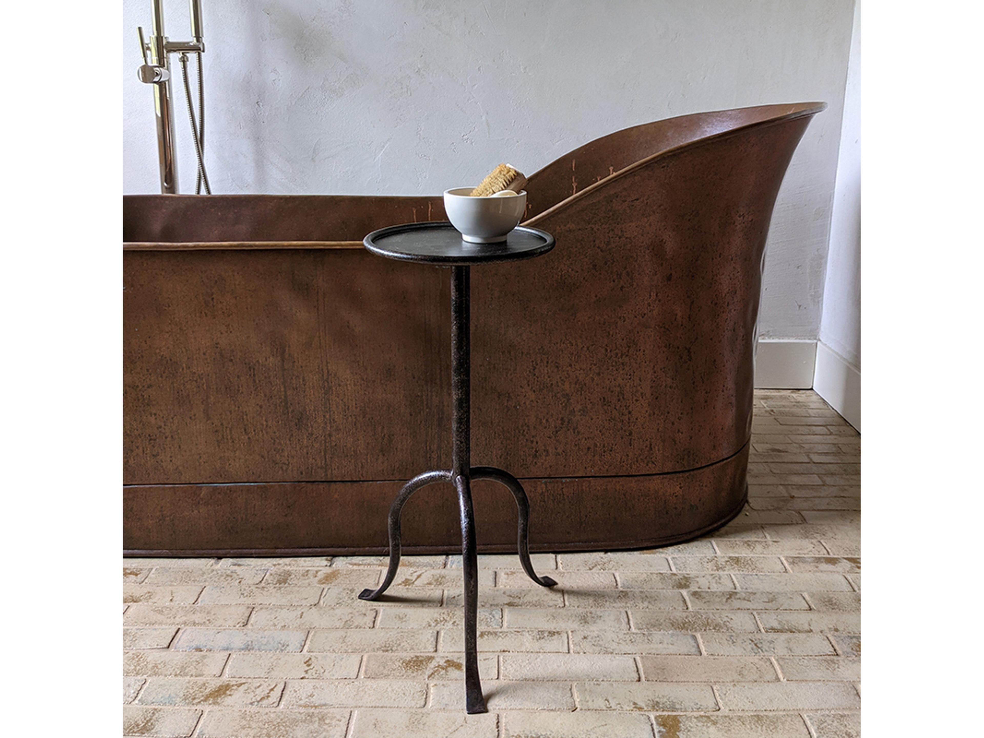 Woodbridge Drinkers Friend Table