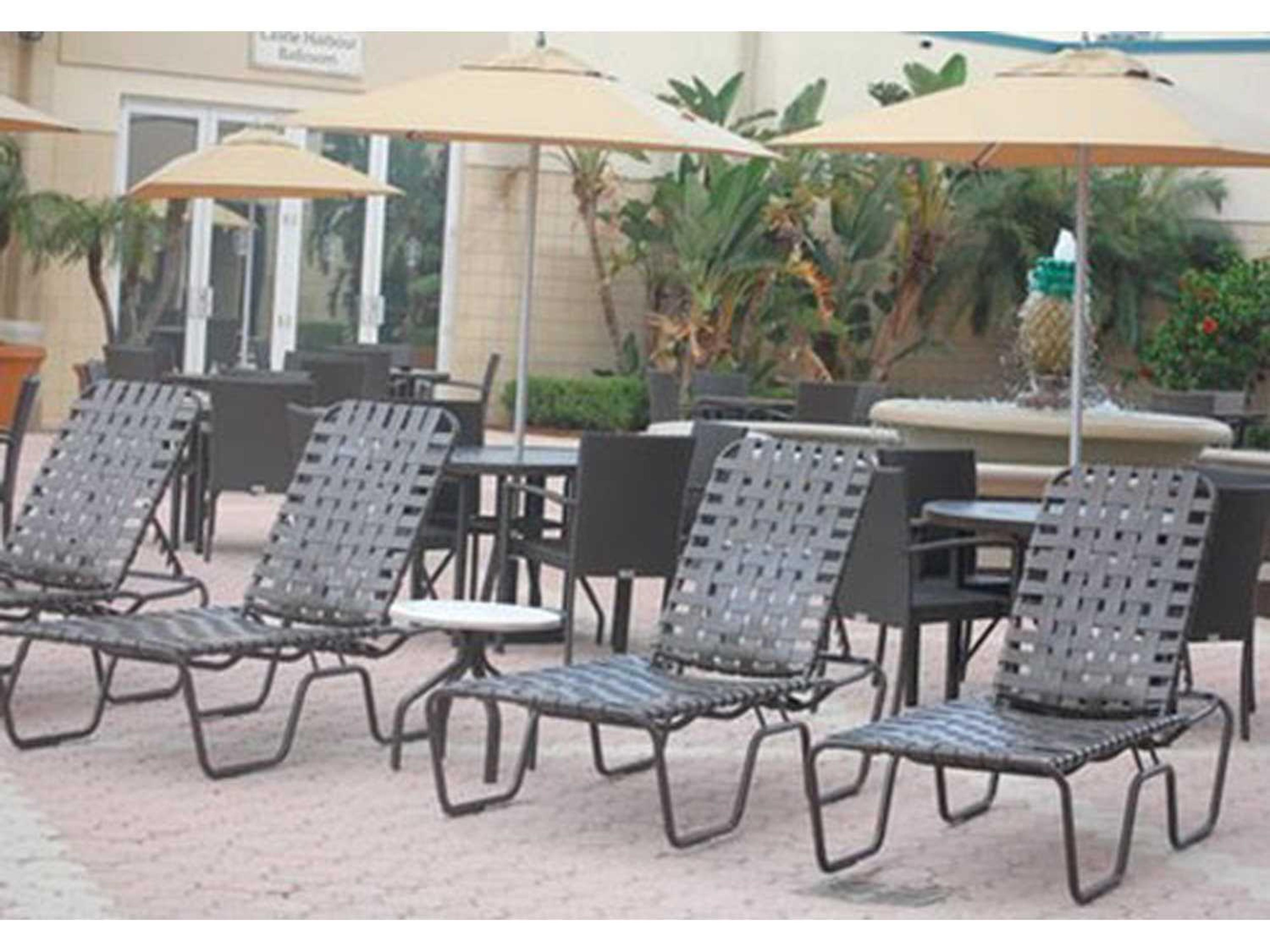 Neptune Strap Aluminum Lounge Set