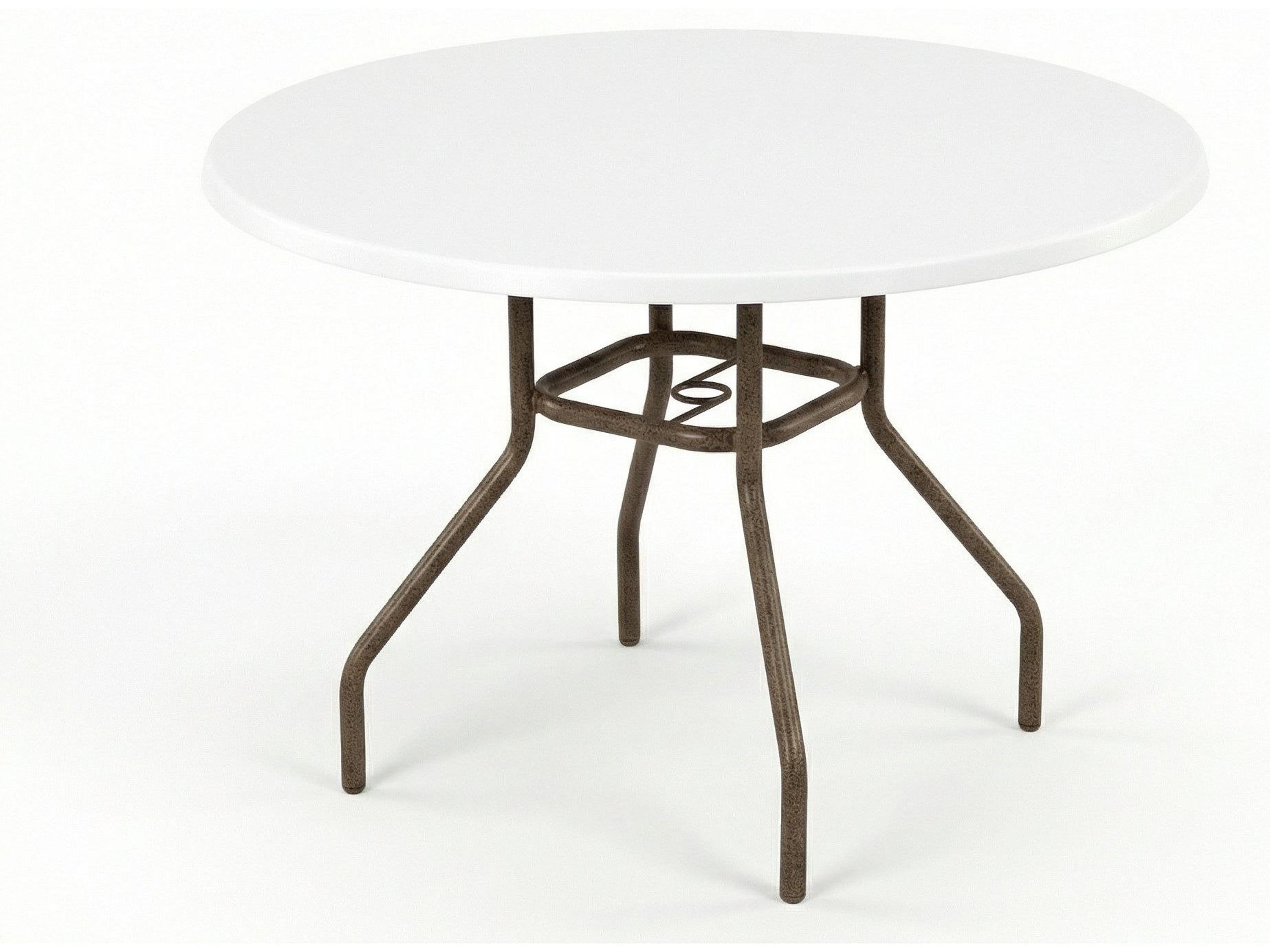 Windward Design Group Fiberglass Top Aluminum Round Dining Table