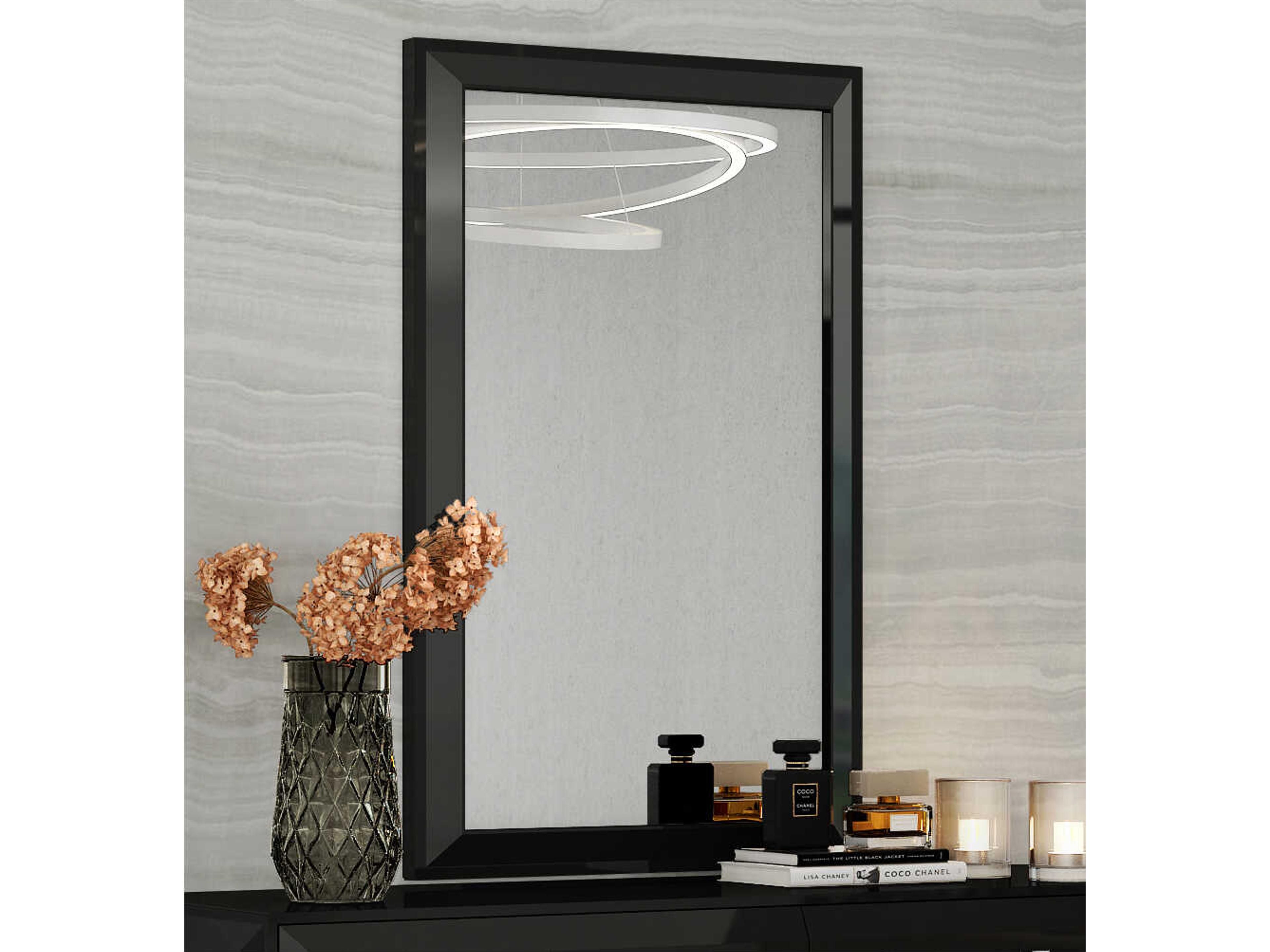 Whiteline Modern Living Abrazo Black Rectangular Wall Mirror