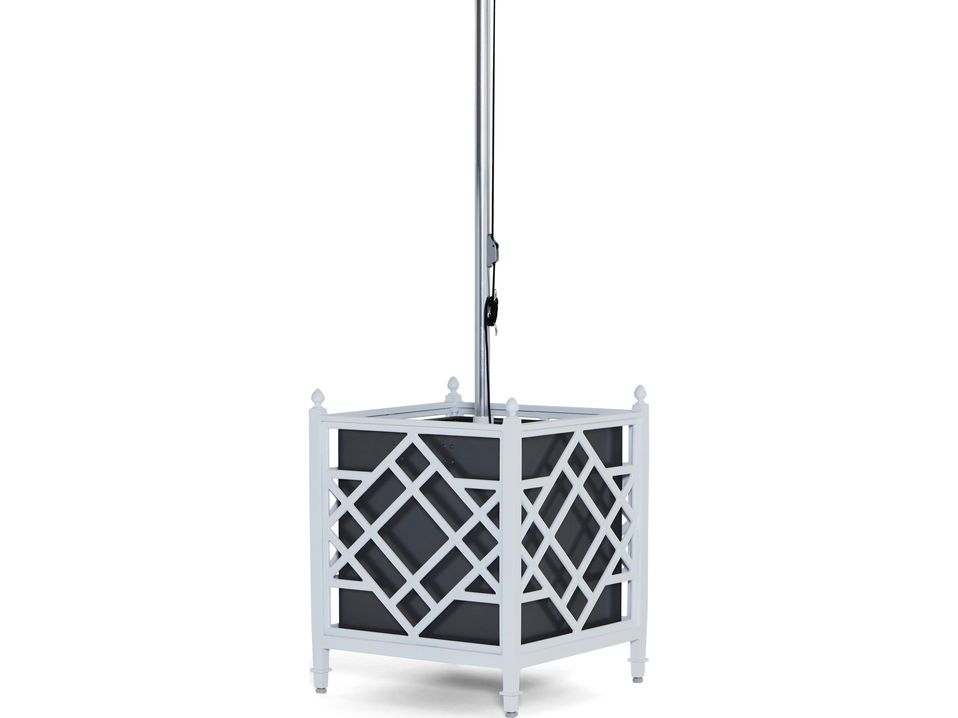 Woodard Alexa Hampton Tuoro Aluminum 24.75'' Square Planter