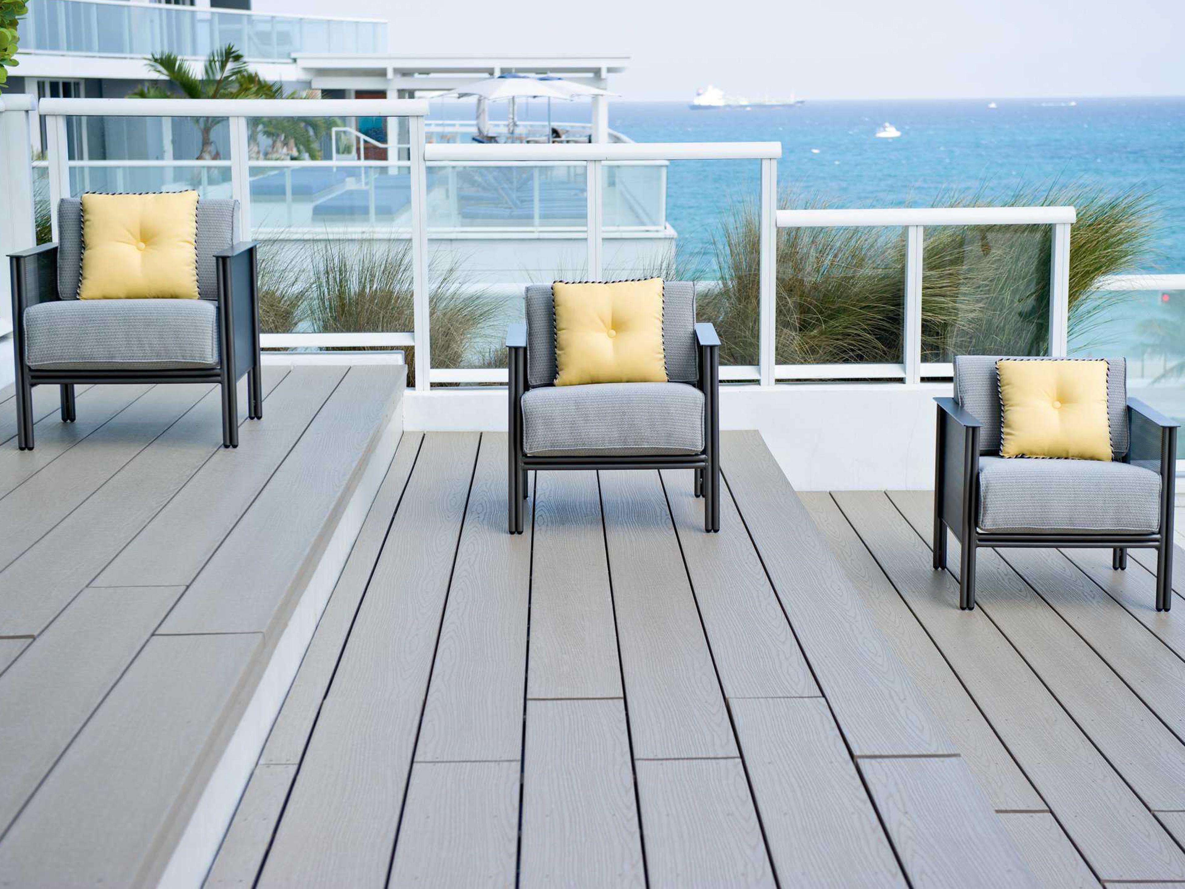 Jax Wrought Iron Outdoor Patio Lounge Set