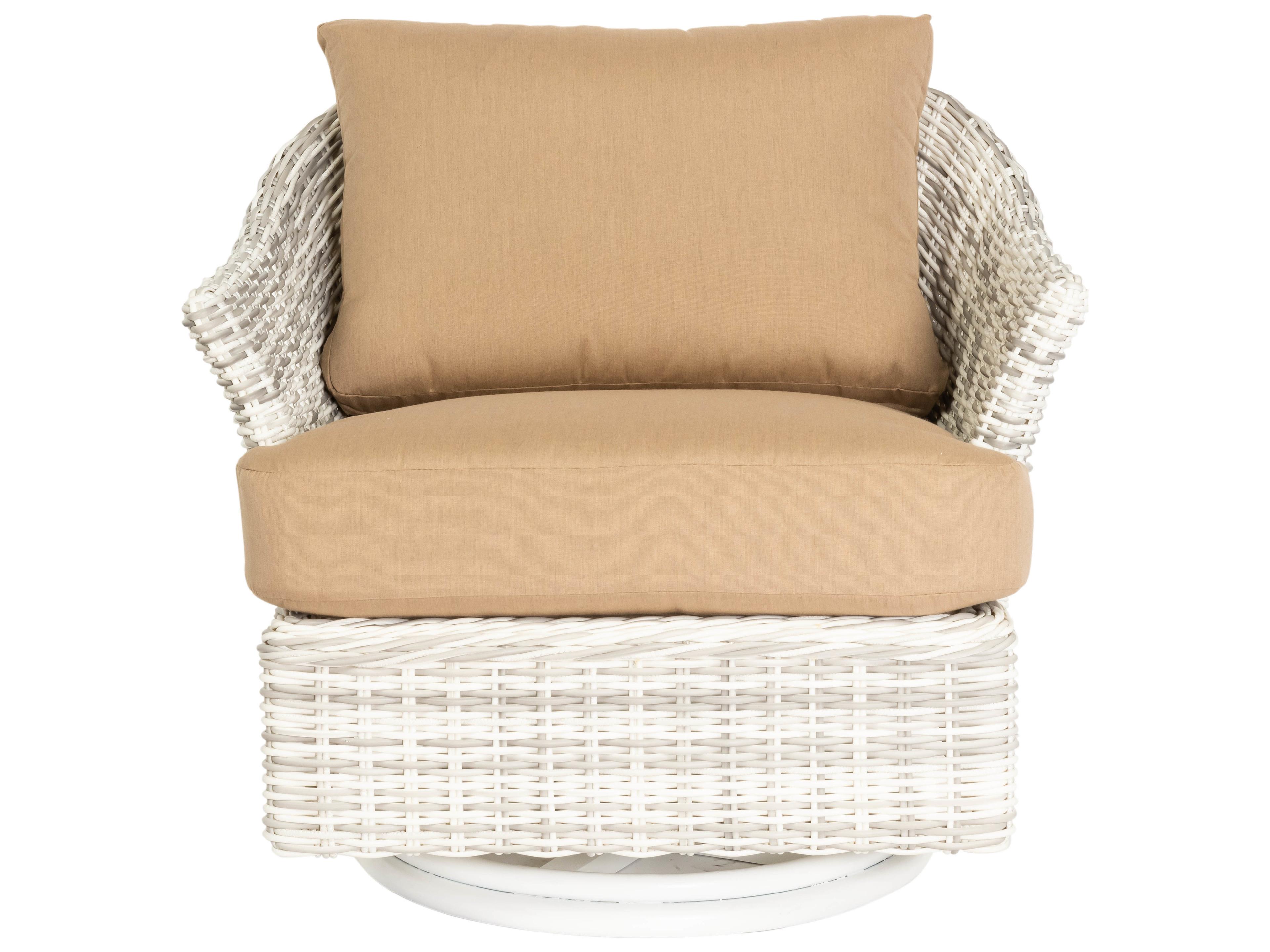 Whitecraft Sonoma Wicker Swivel Patio Lounge Chair