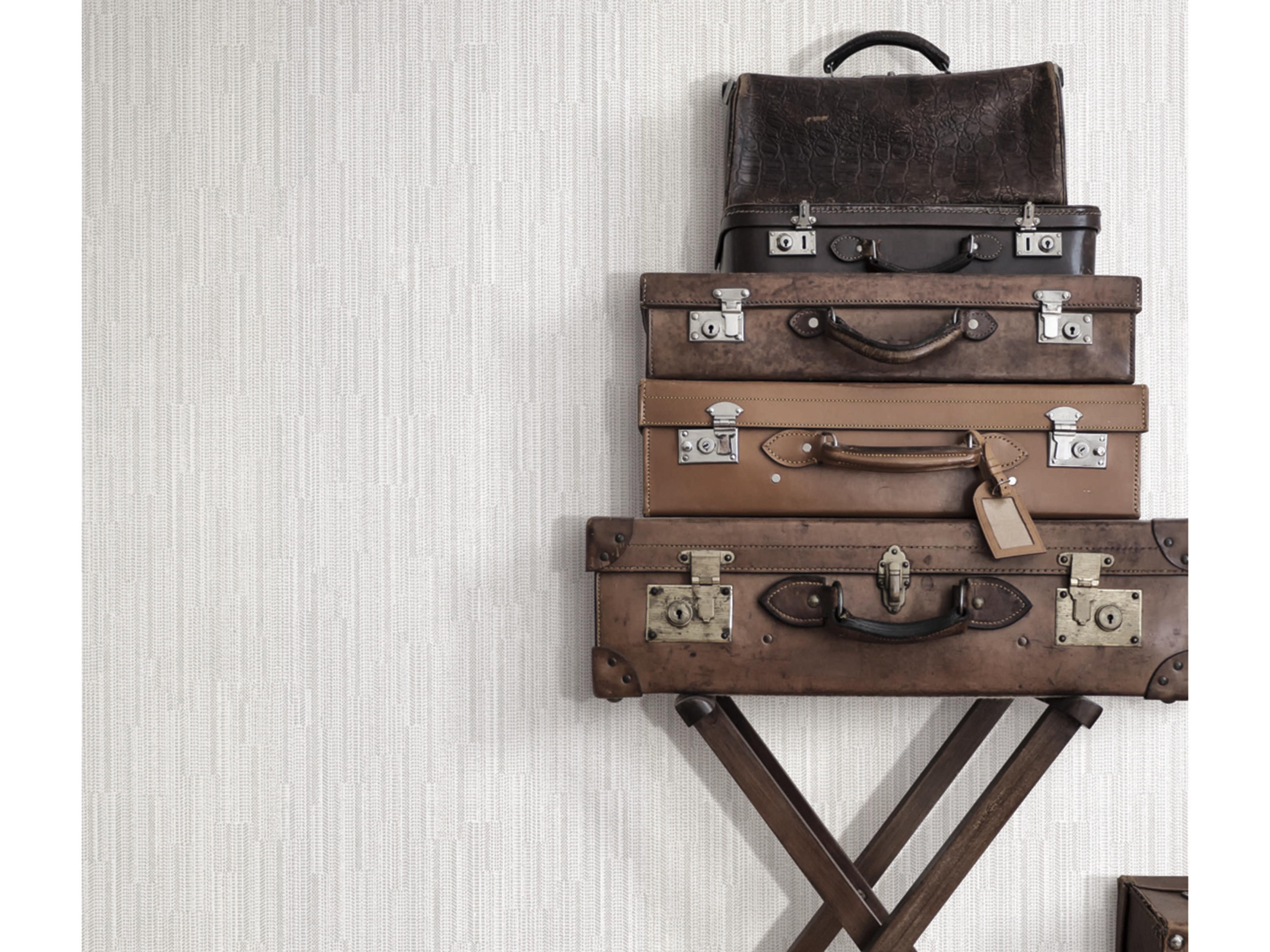 York Wallcoverings Ronald Redding Traveler White Weekender Weave Wallpaper