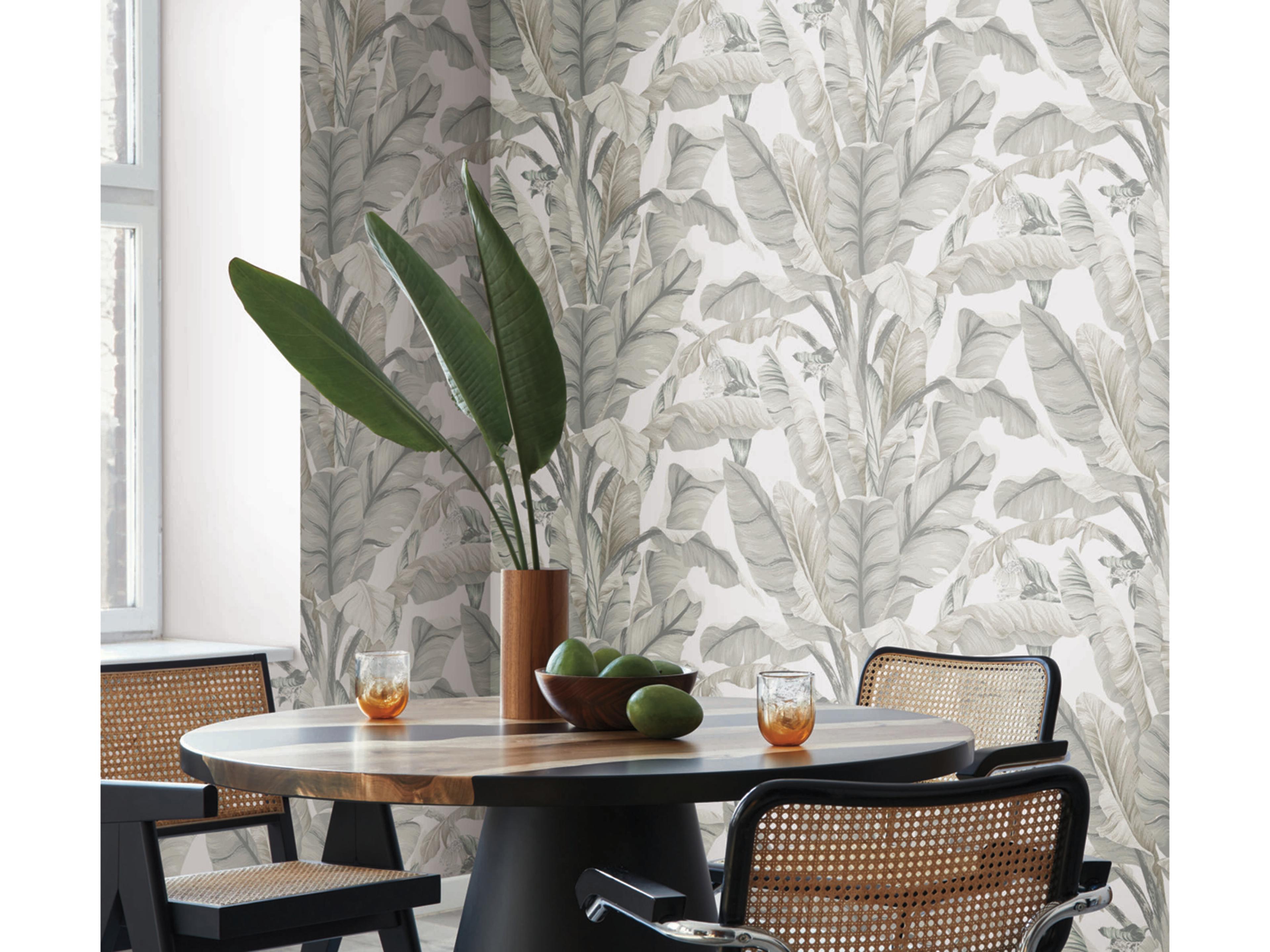 Black & White Resource Library White Cream Banana Leaf Wallpaper