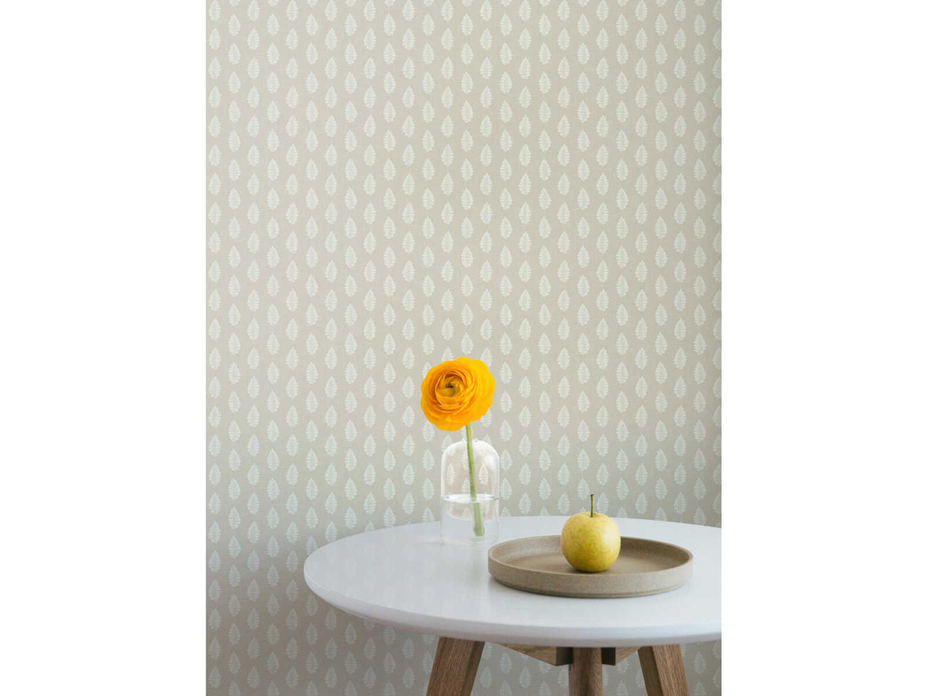 Grandmillennial Linen Leaf Pendant Wallpaper