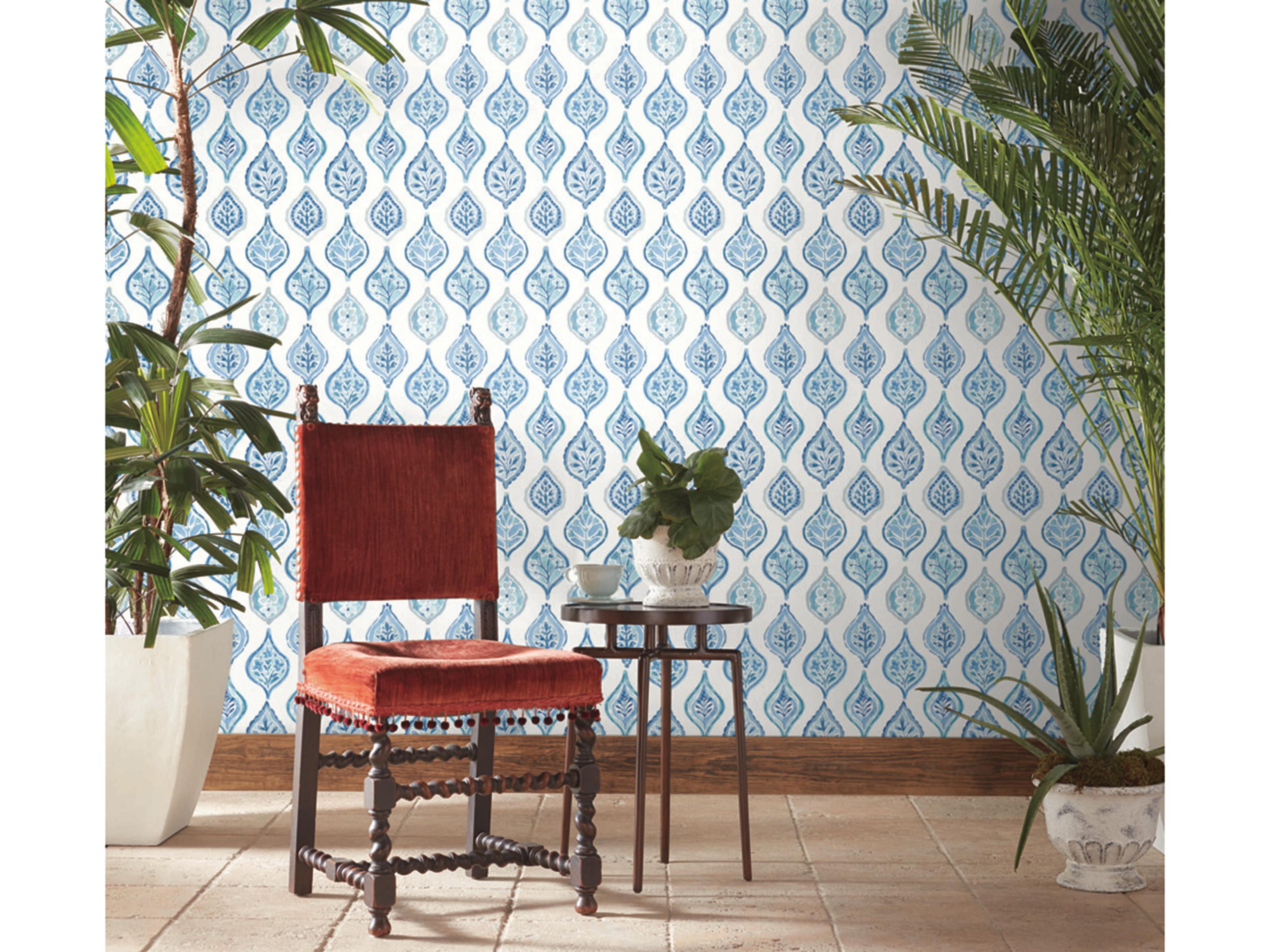 Mediterranean White Blue Marketplace Motif Wallpaper