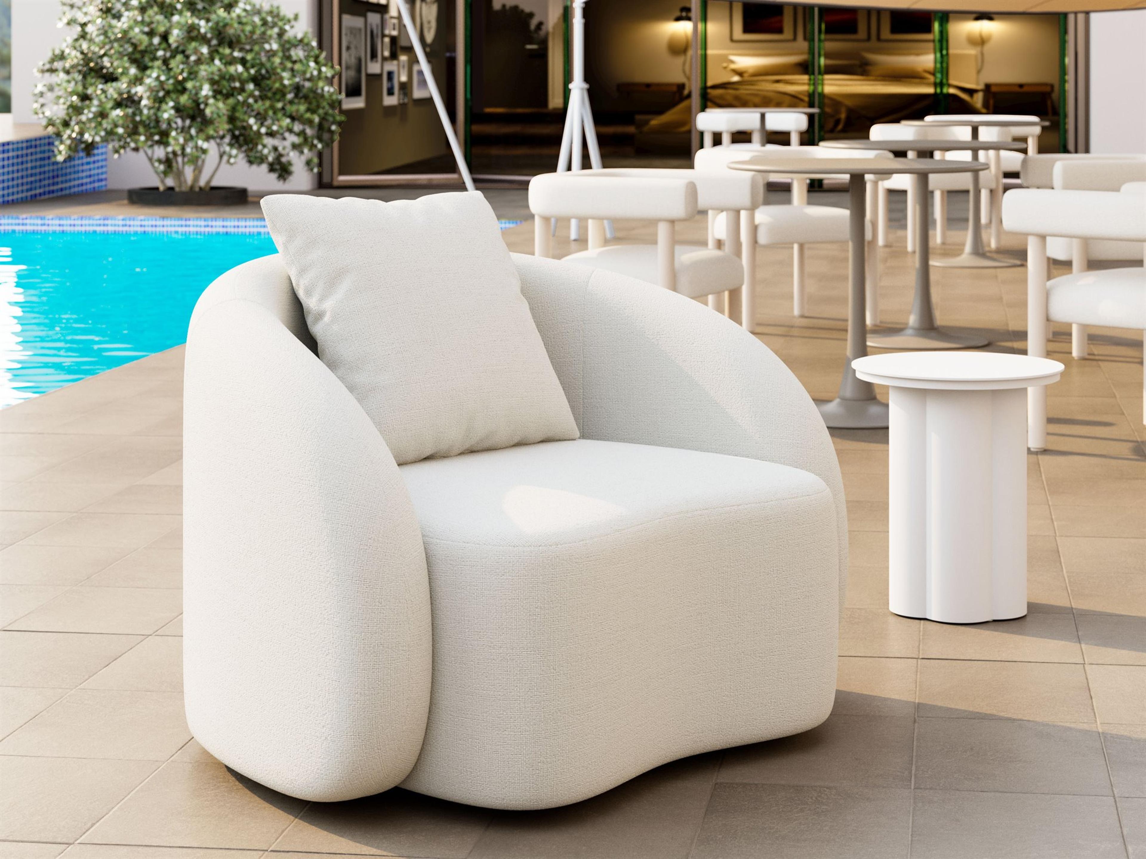 Sunny Isles Patio Lounge Set