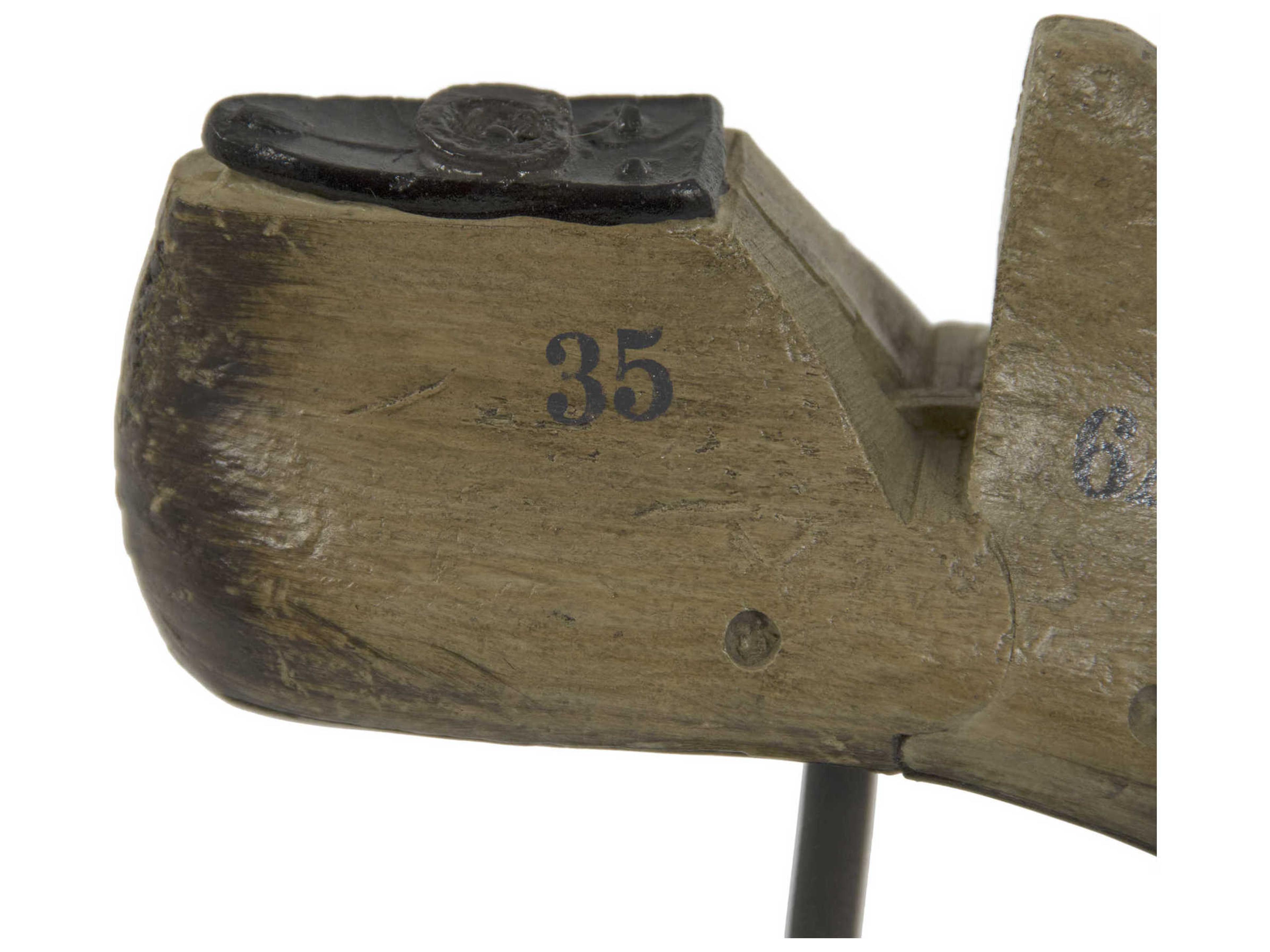 Zentique Tan / Black Dark Brown Shoe Sculpture