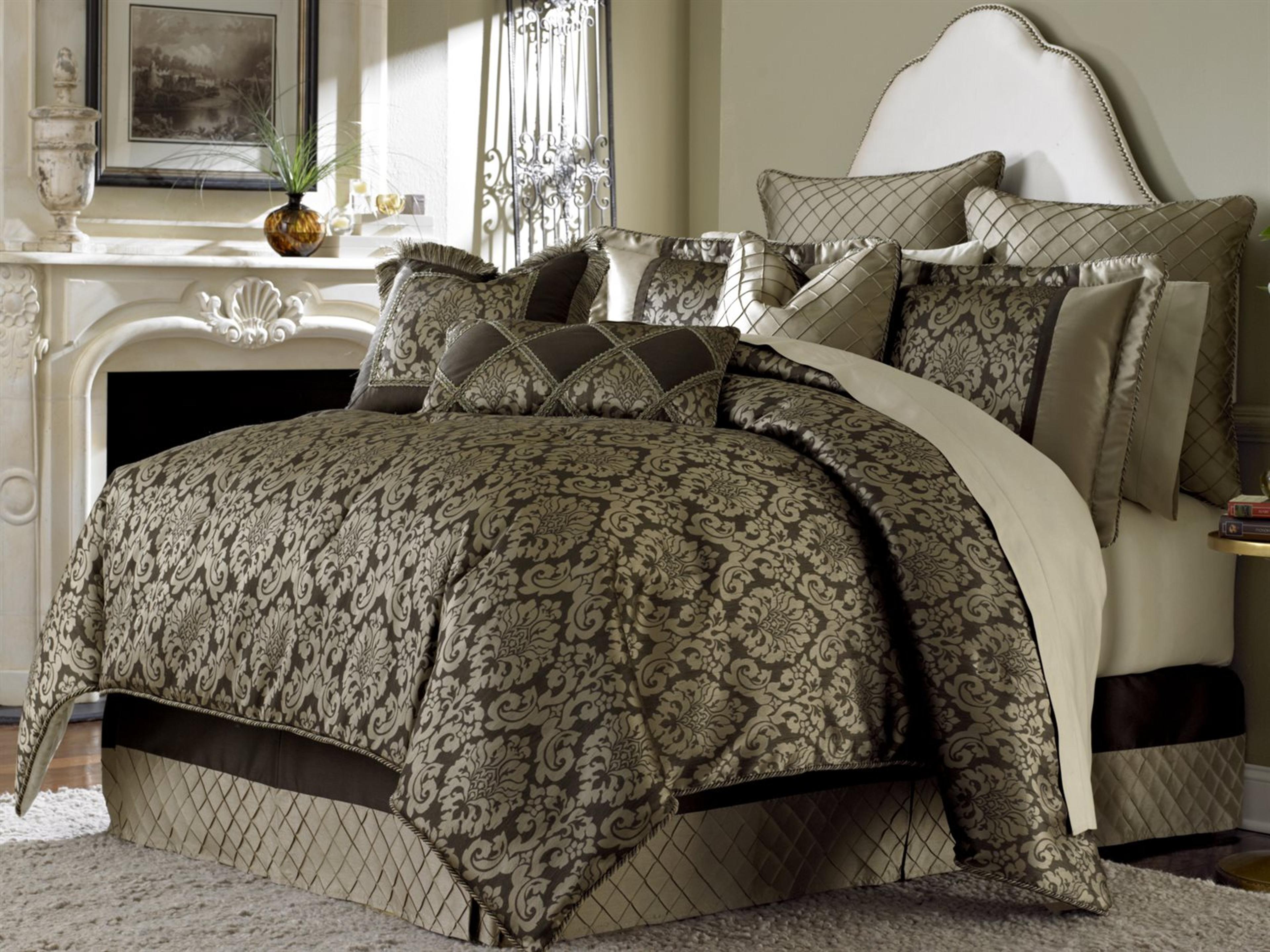 Bedding Imperial 9-Piece Queen Comforter Set - Bronze