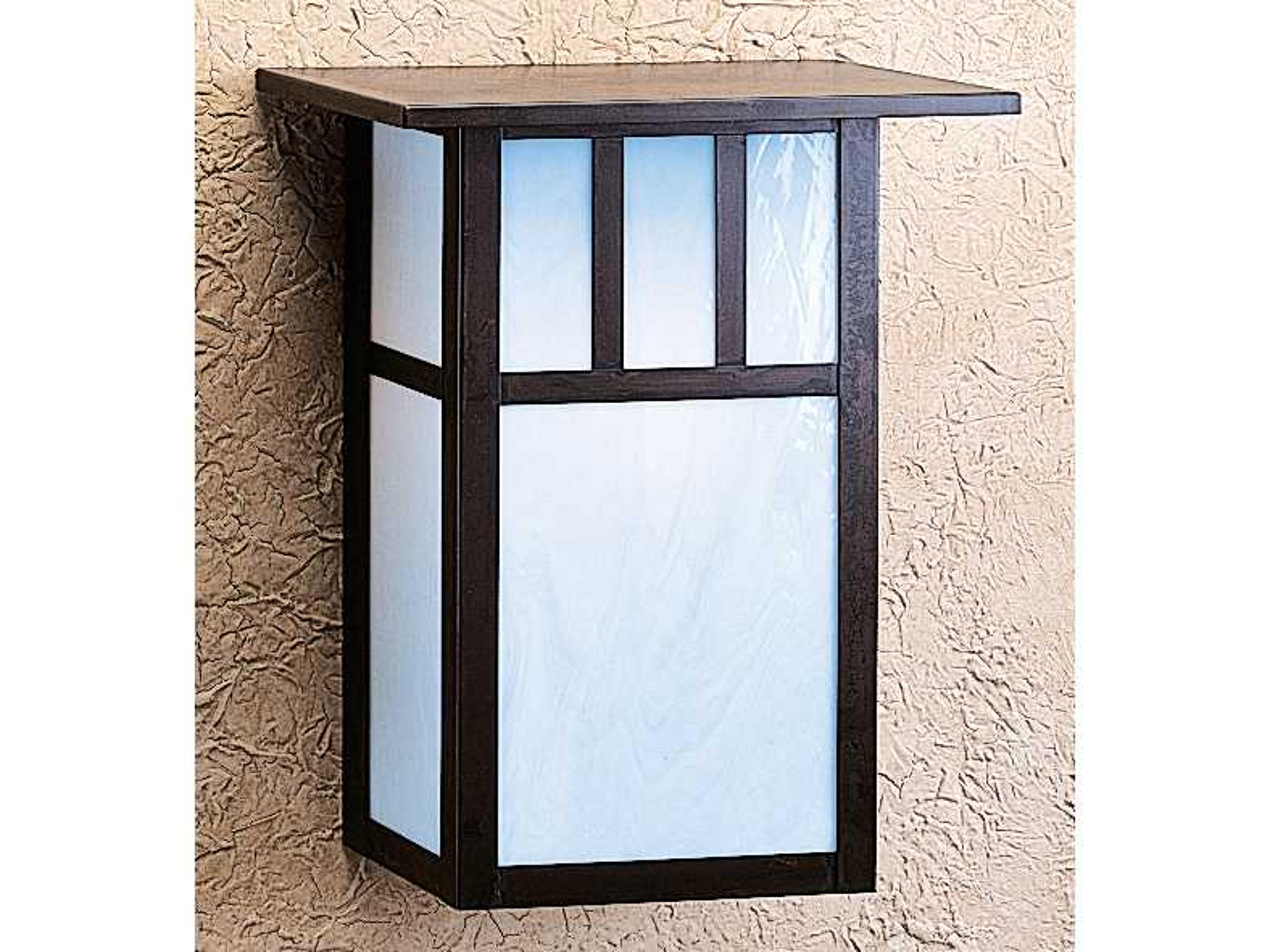 Huntington Outdoor Wall Sconce