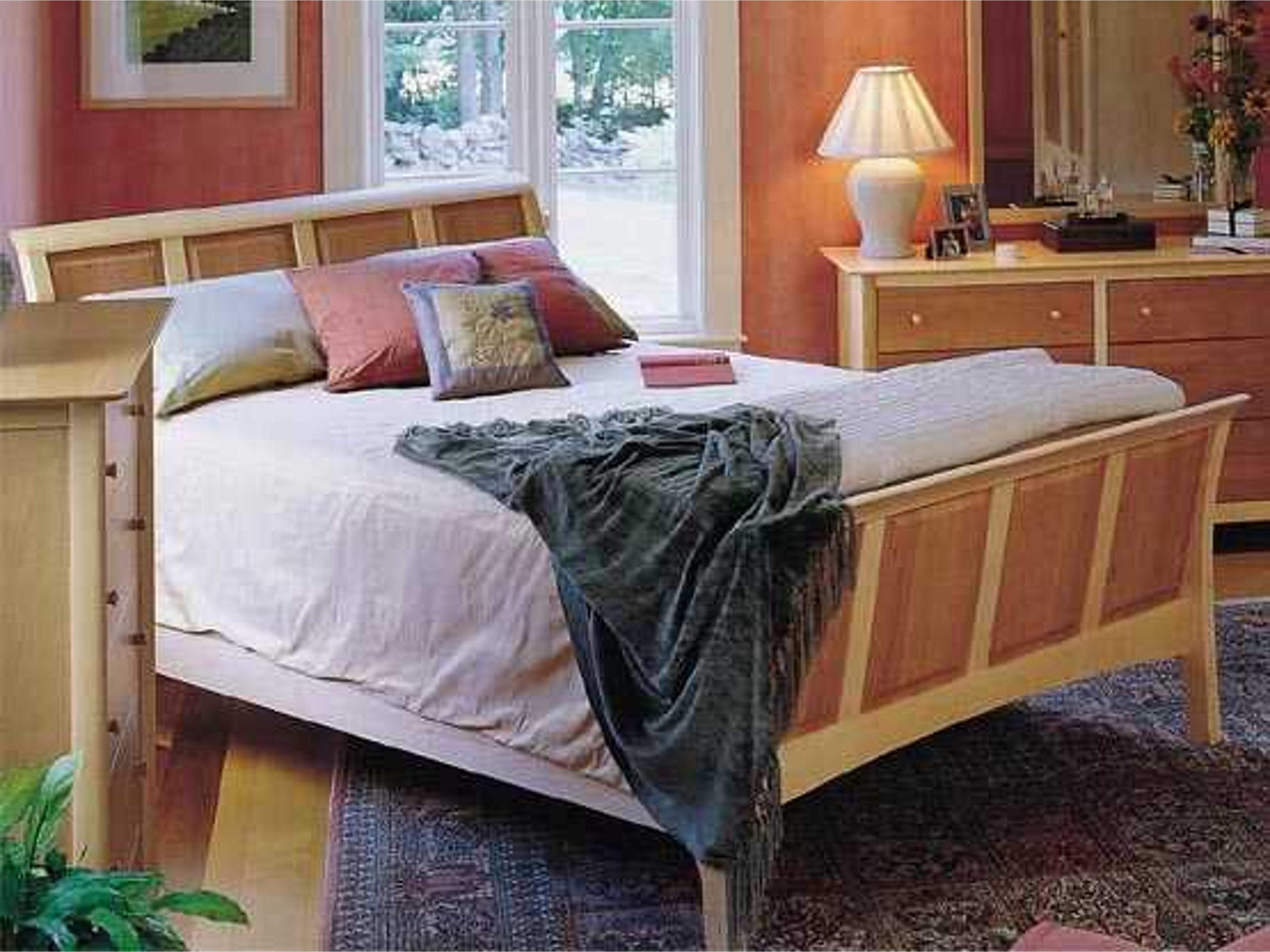 Copeland Sarah Sleigh Twin Bed