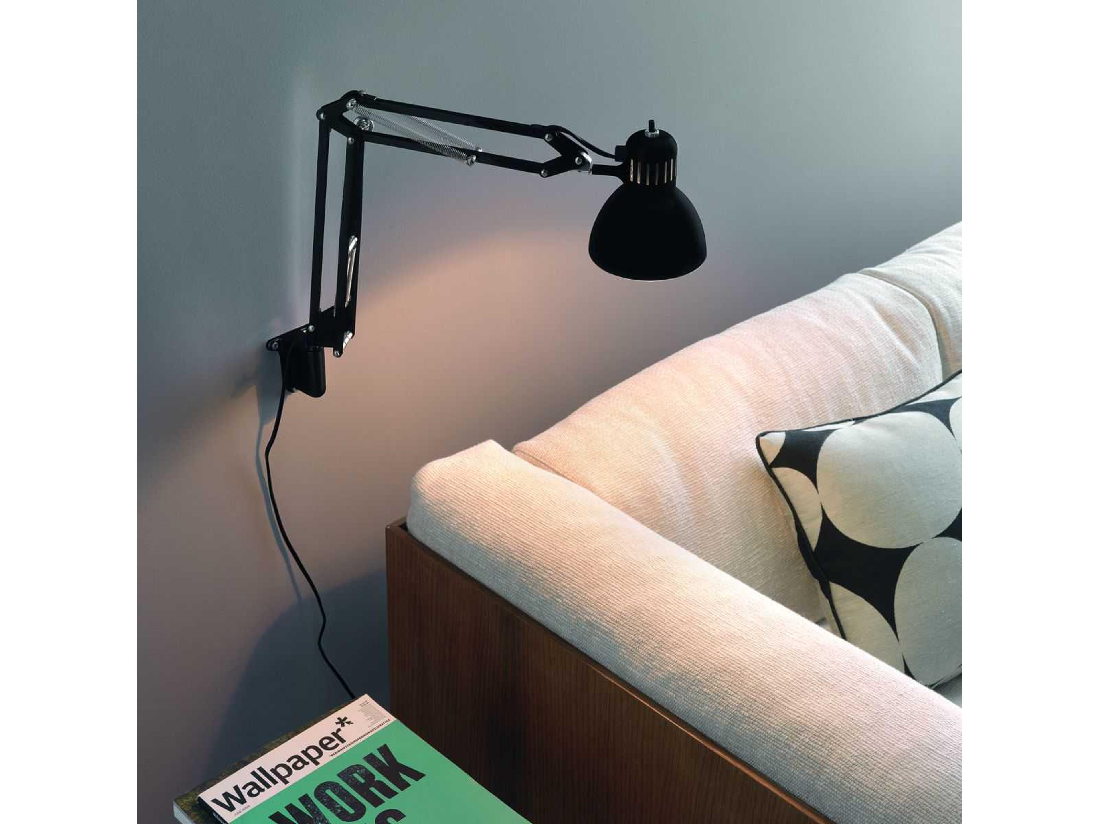 Naska1 Swing Arm Light