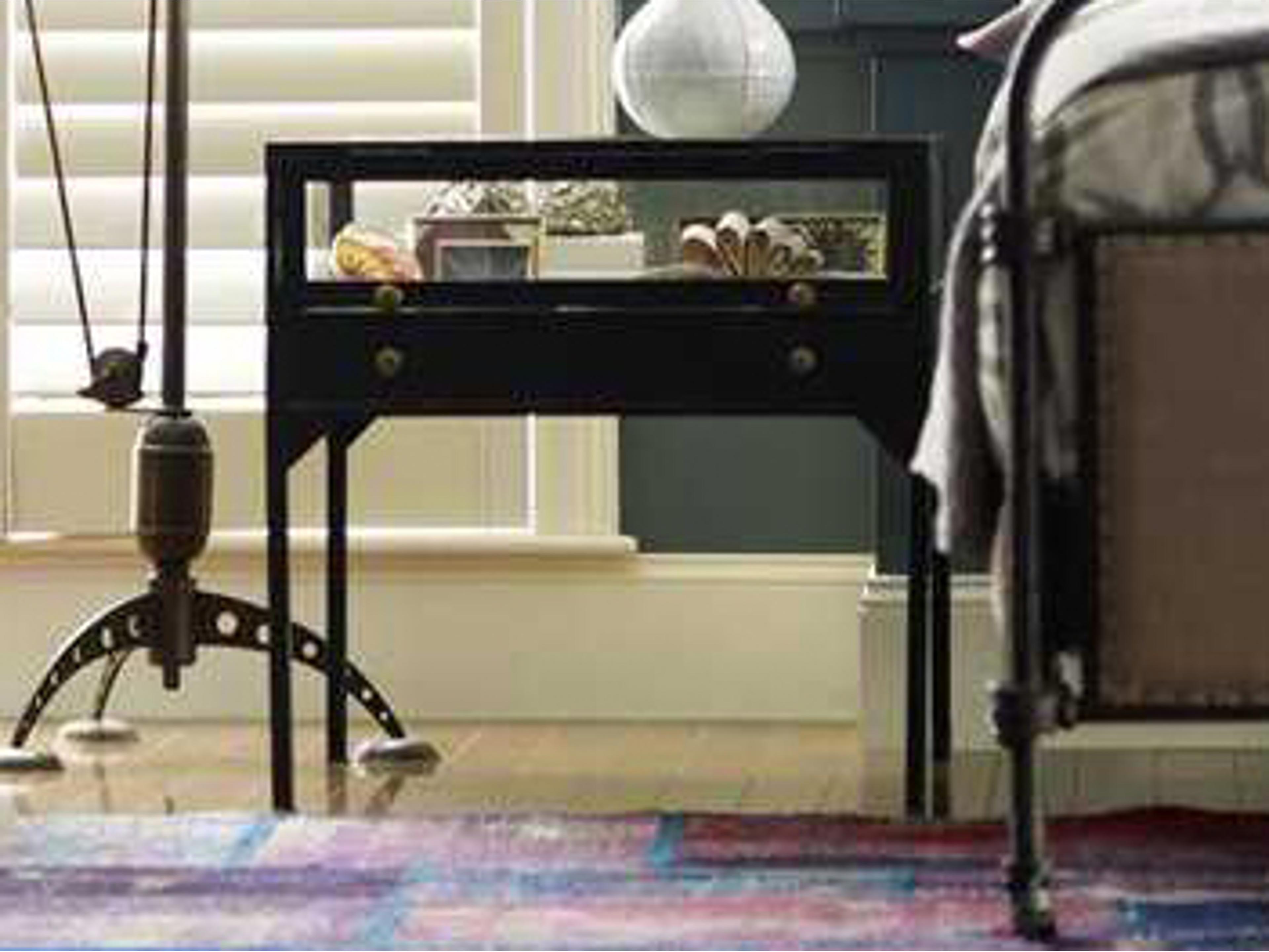 Luxecor Globetrotter Shadow Box Square Glass End Table