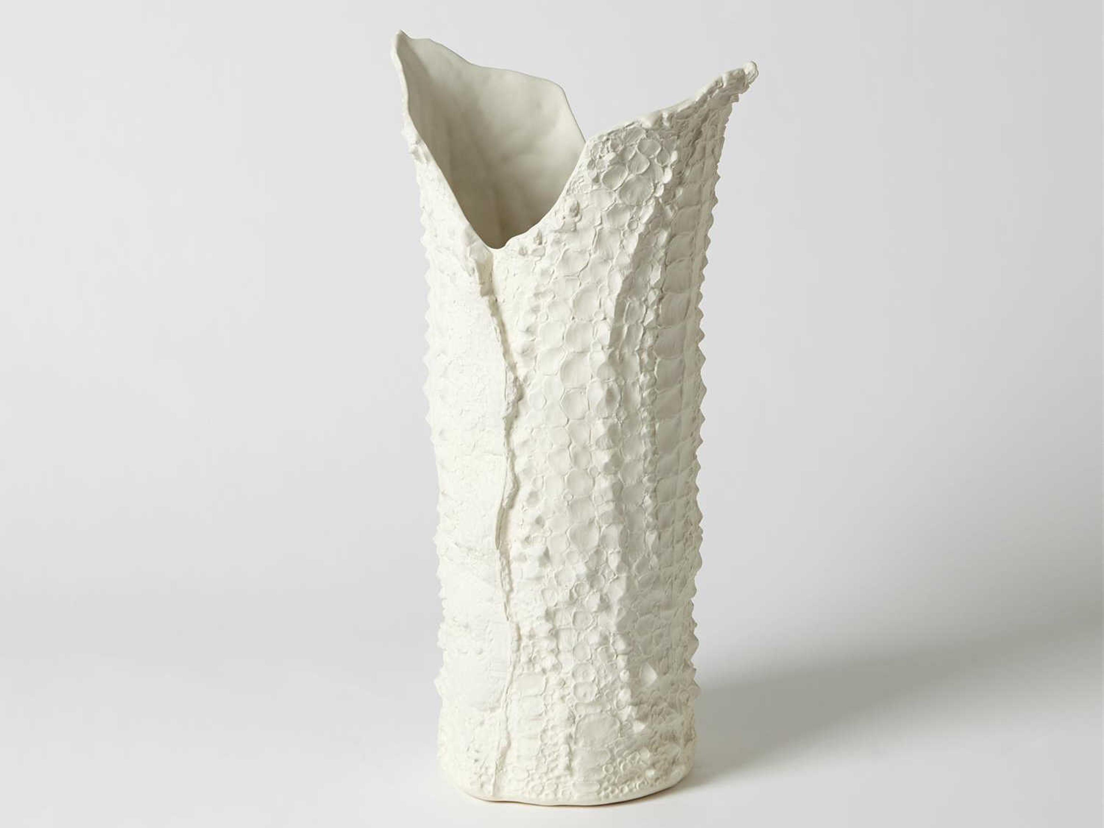 Crocodile Matte White Medium Vase