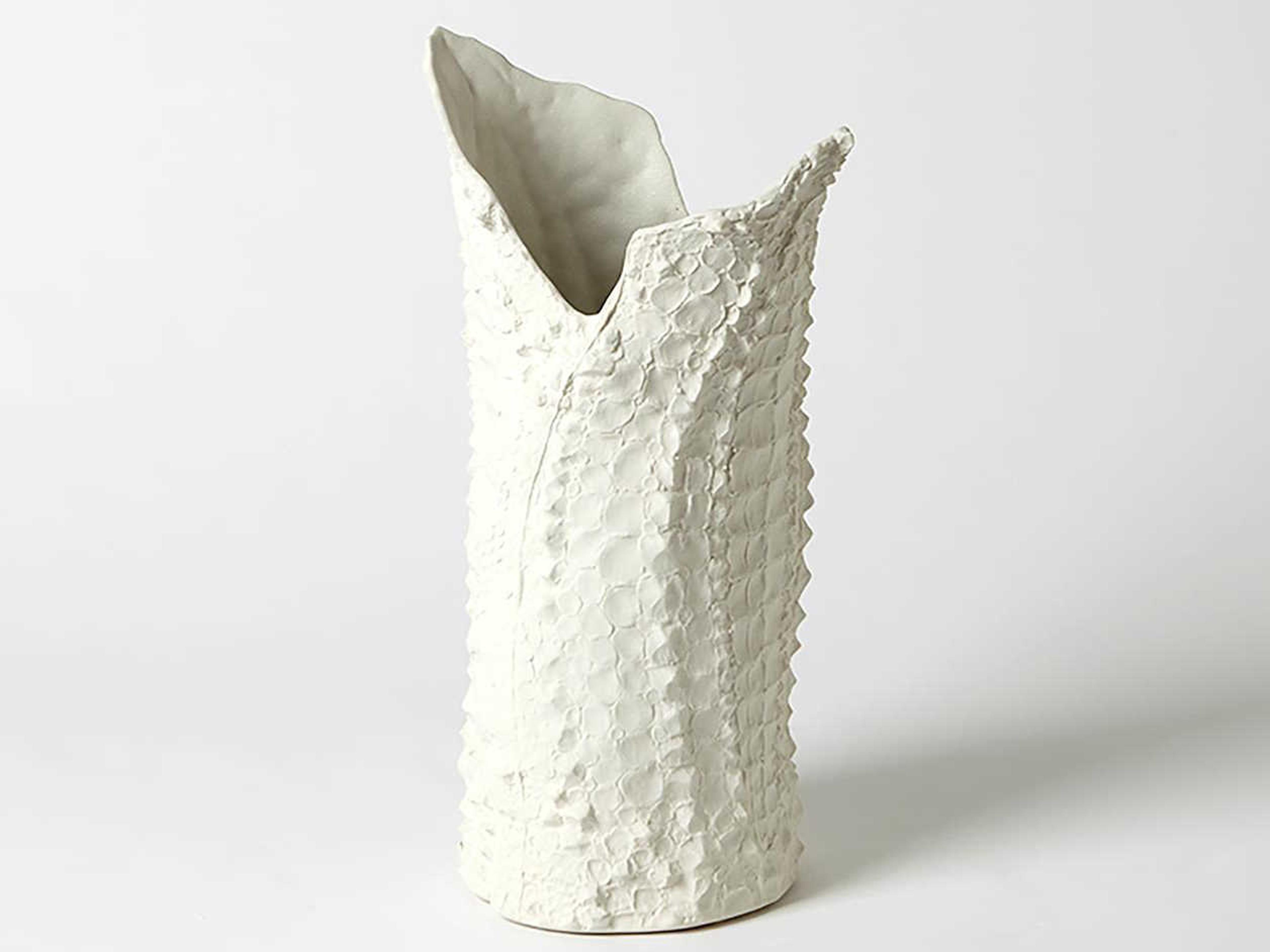 Global Views Crocodile Matte White Small Vase