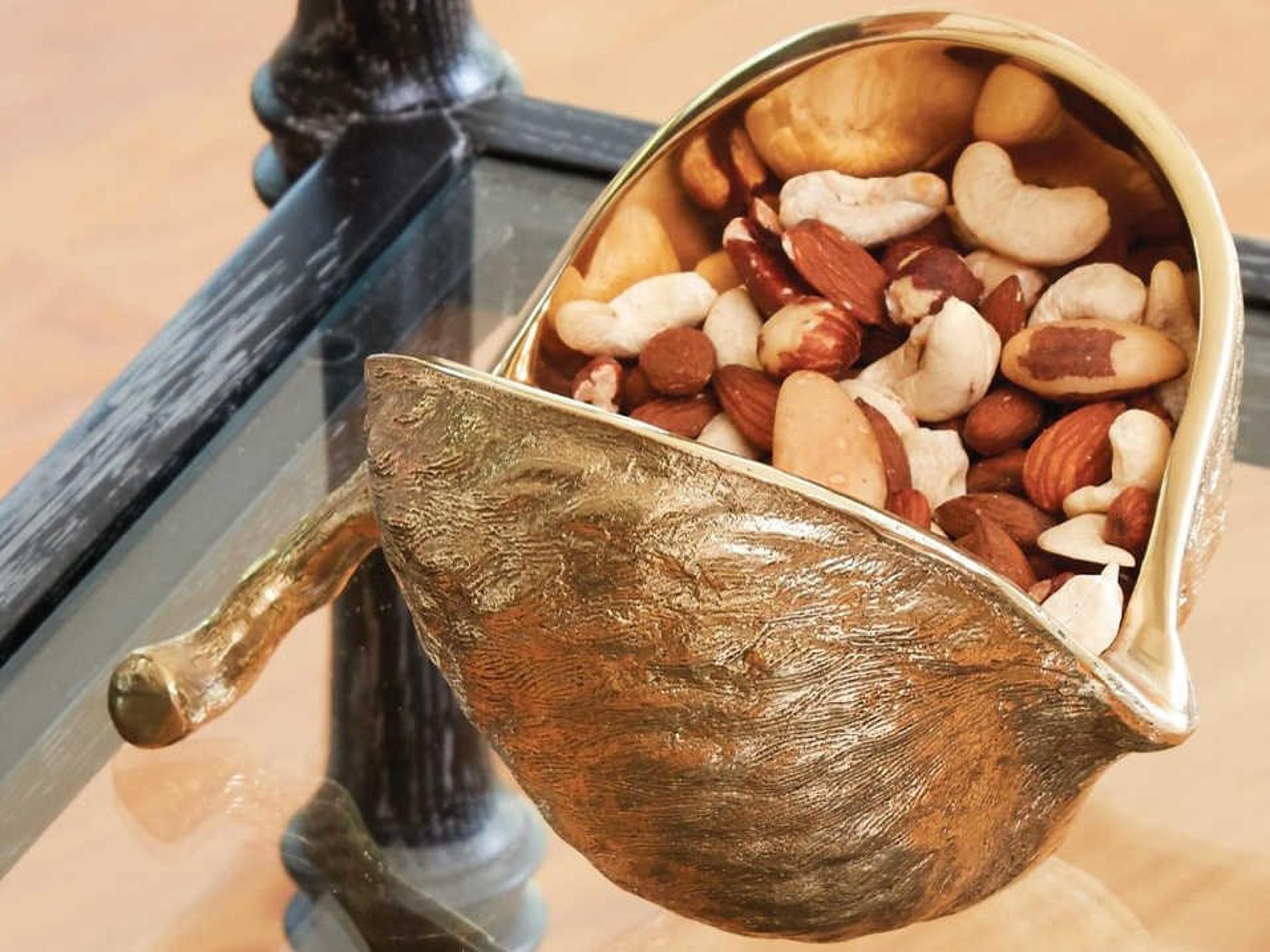 Global Views Brass Decorative Plate