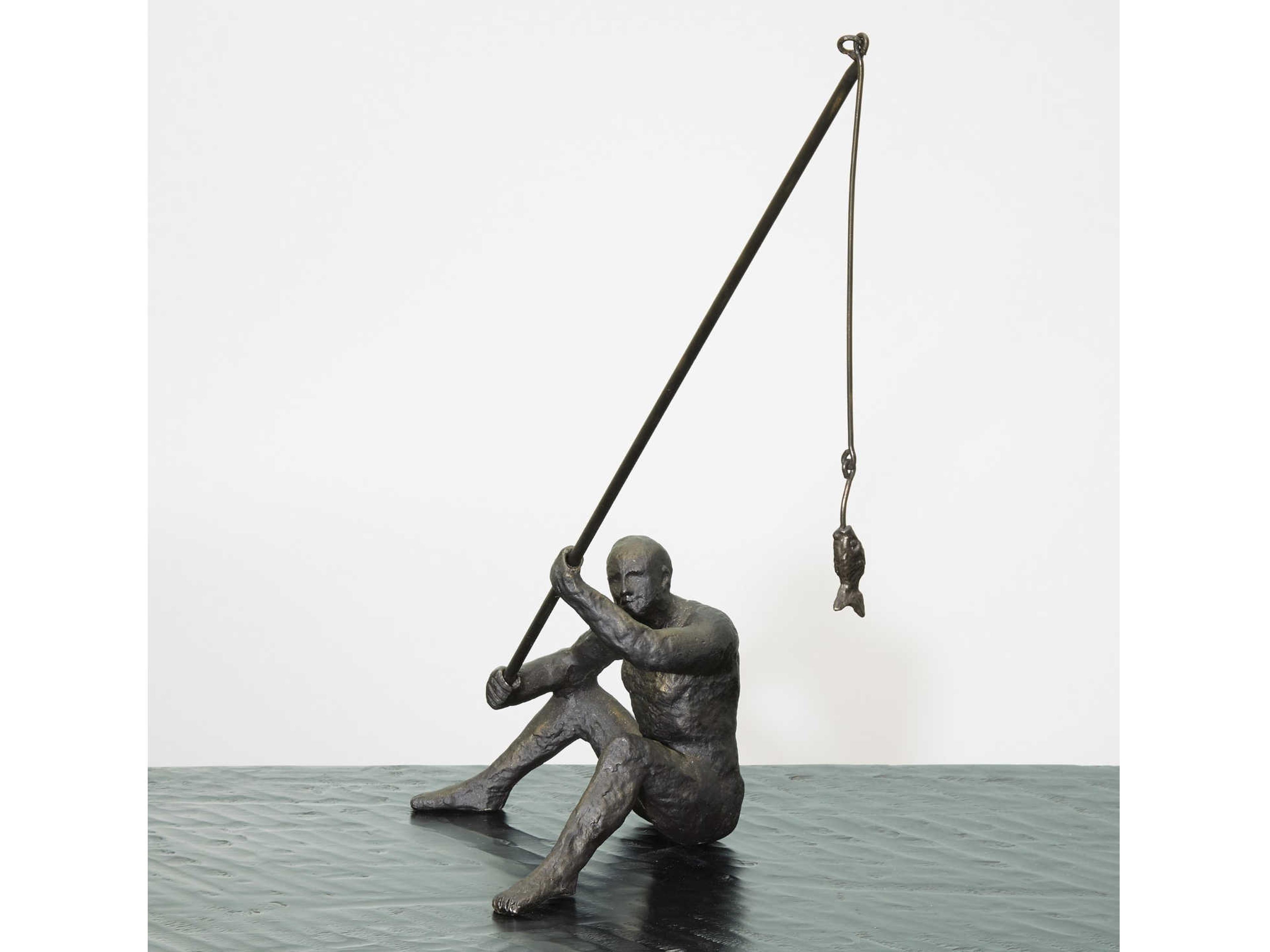 Global Views Reel It In Sculpture