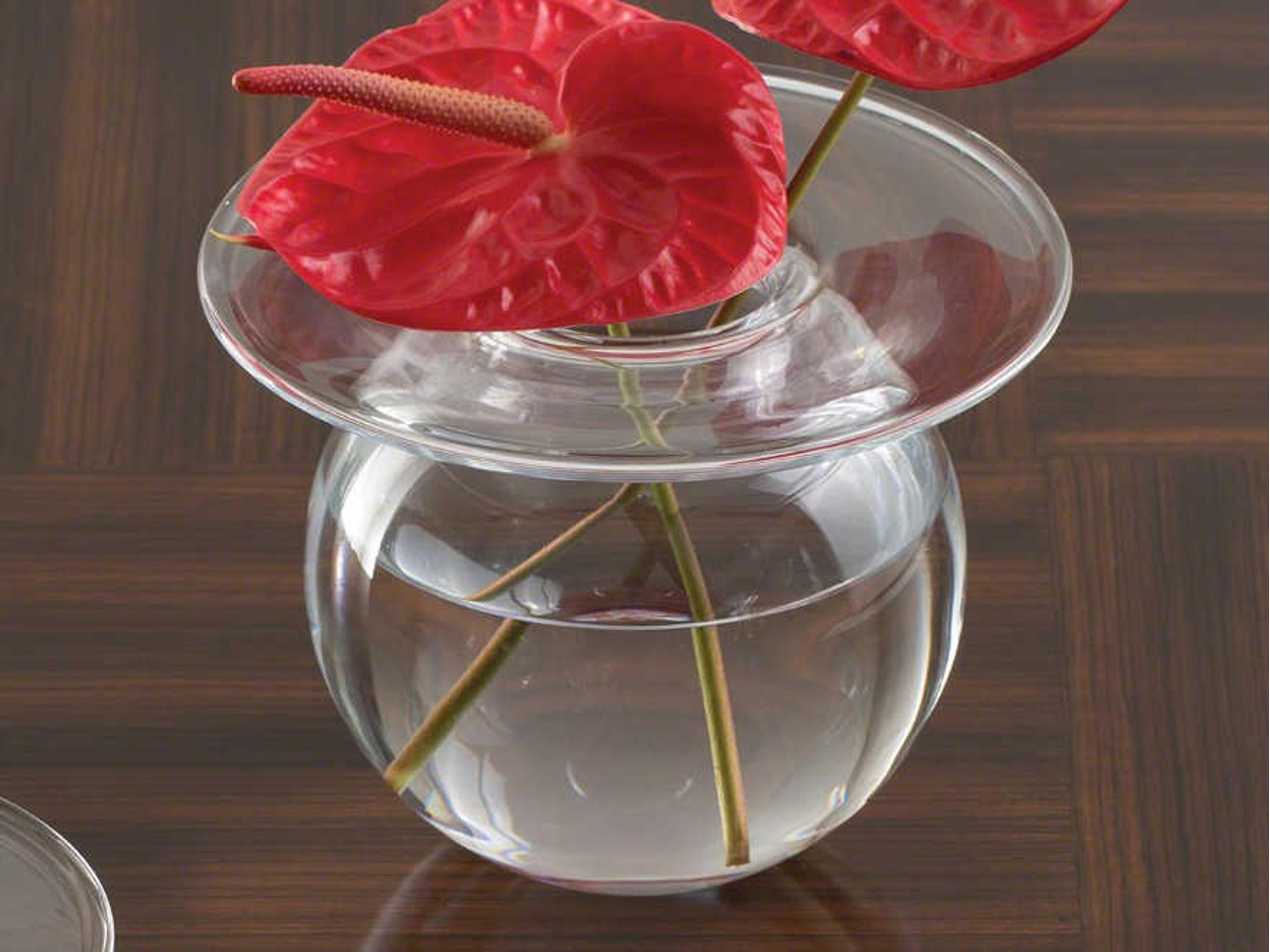 Global Views Large H2O Vase