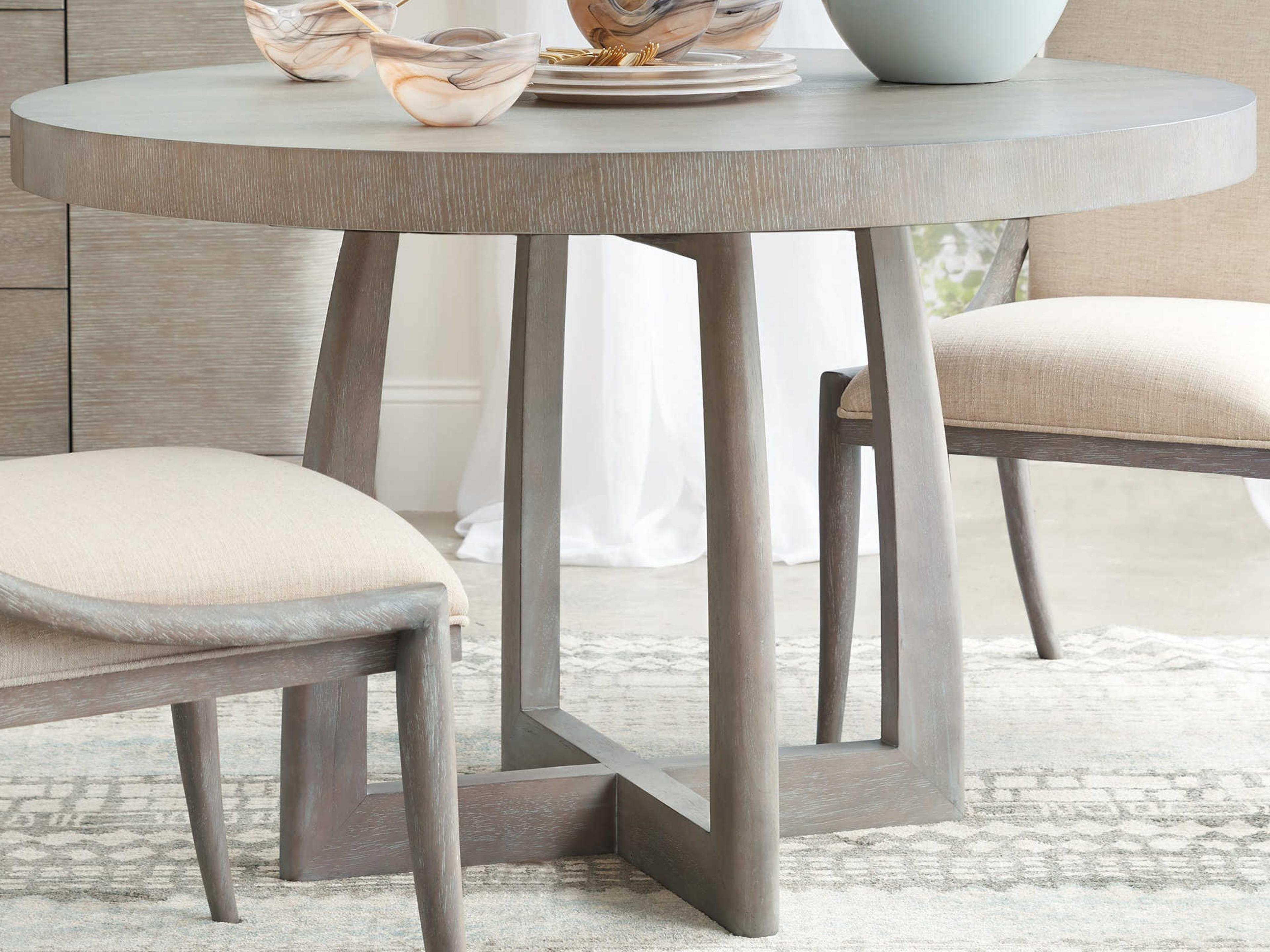 Luxecor Heritage Extendable Round Wood Dining Table