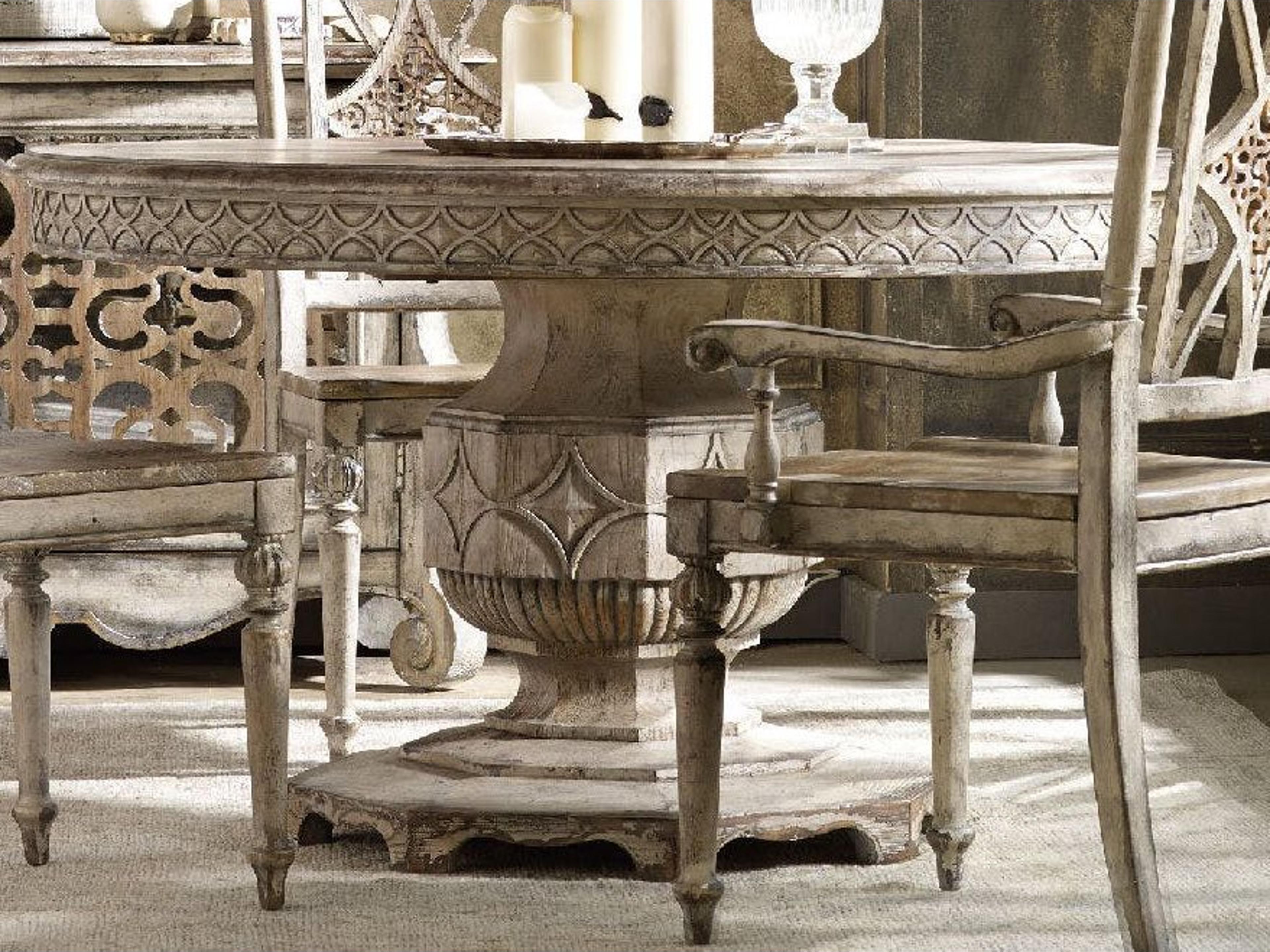 Luxecor Heritage Extendable Round Wood Dining Table