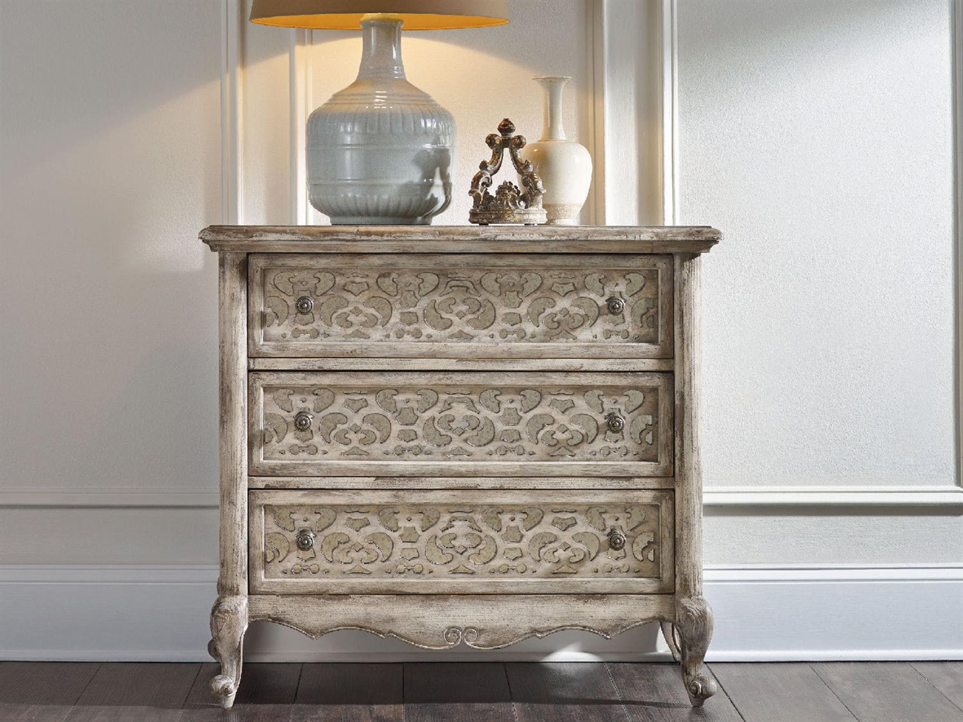 Luxecor Heritage Fretwork 3-Drawers White Hardwood Nightstand