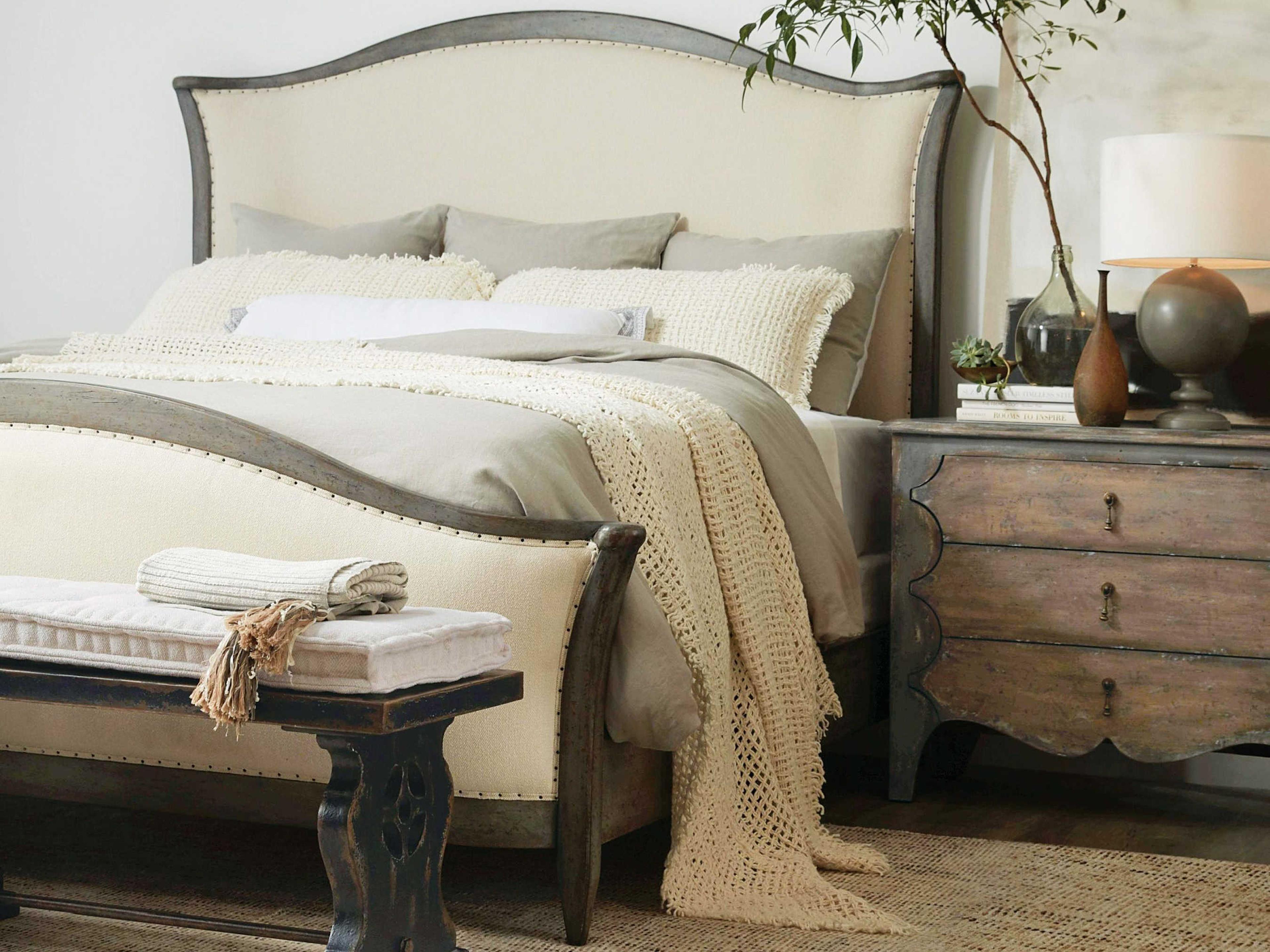 Luxecor Heritage Tuscan White Gray Poplar Wood Upholstered Queen Panel Bed