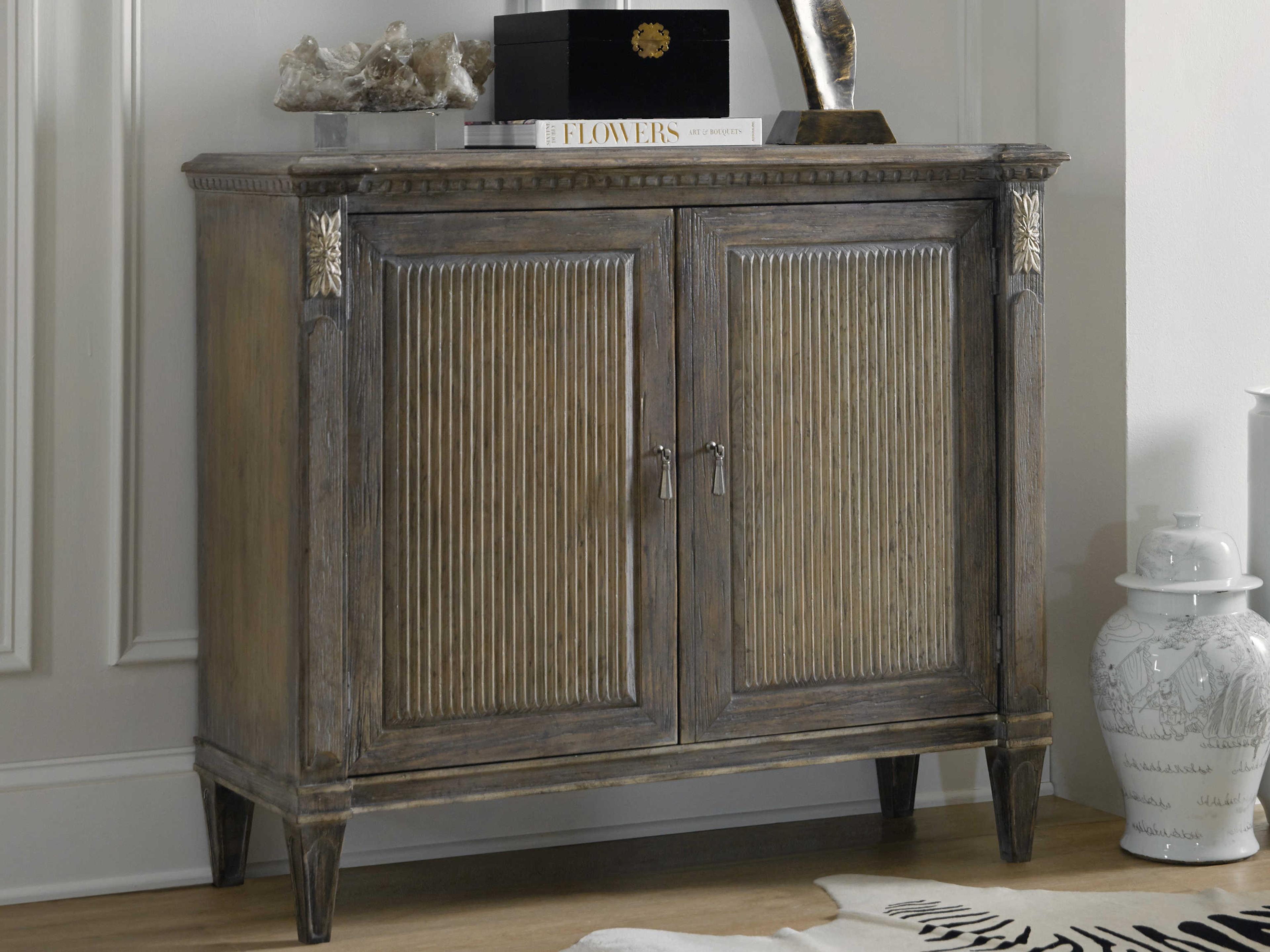 Luxecor Heritage Quartz Grey Hardwood Accent Chest