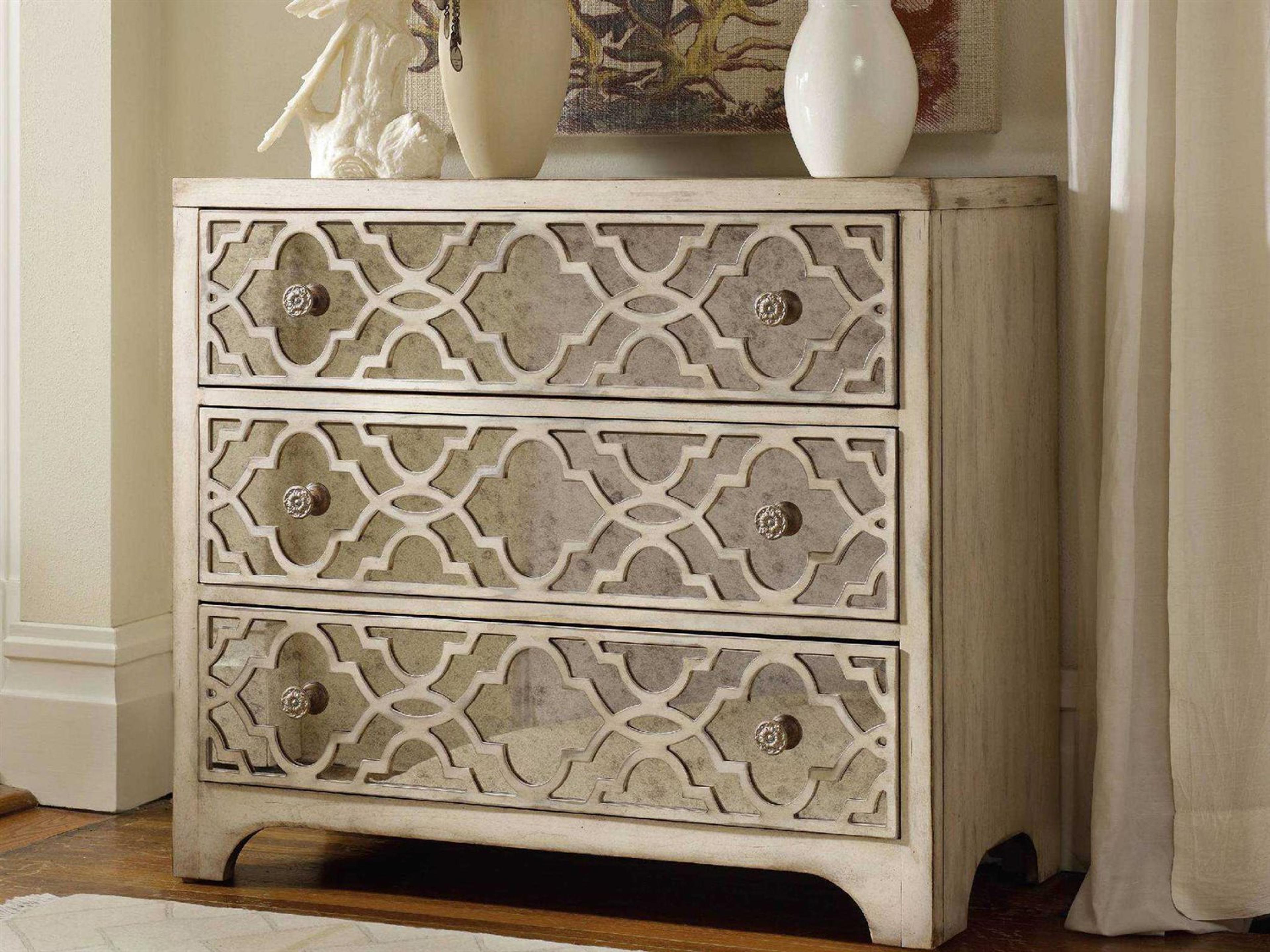 Luxecor Heritage 3-Drawers White Cedar Wood Accent Chest