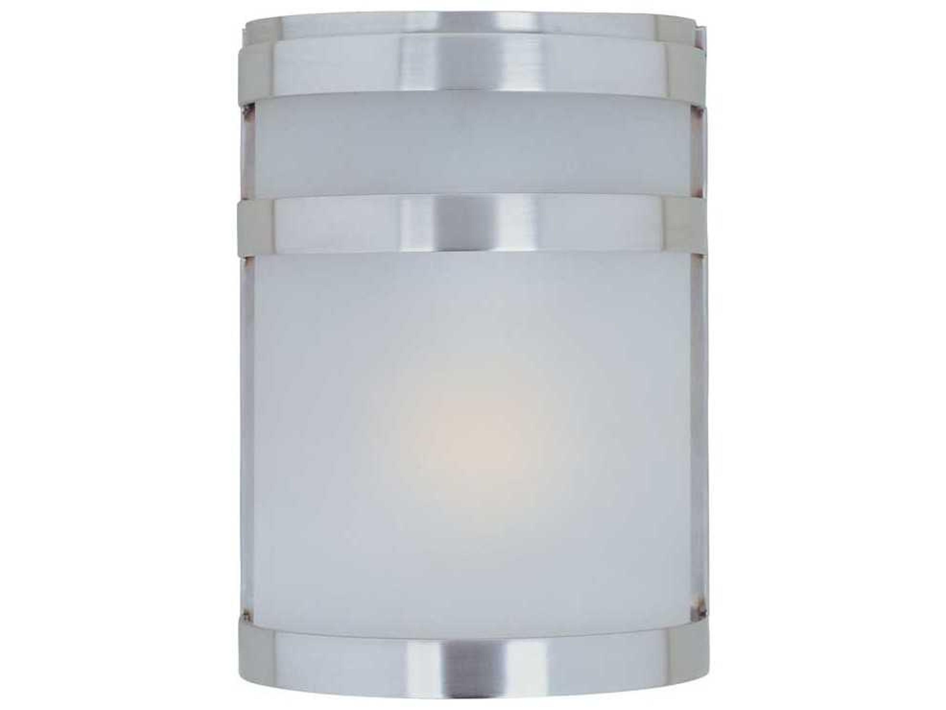 Arc Incandescent Outdoor Wall Light