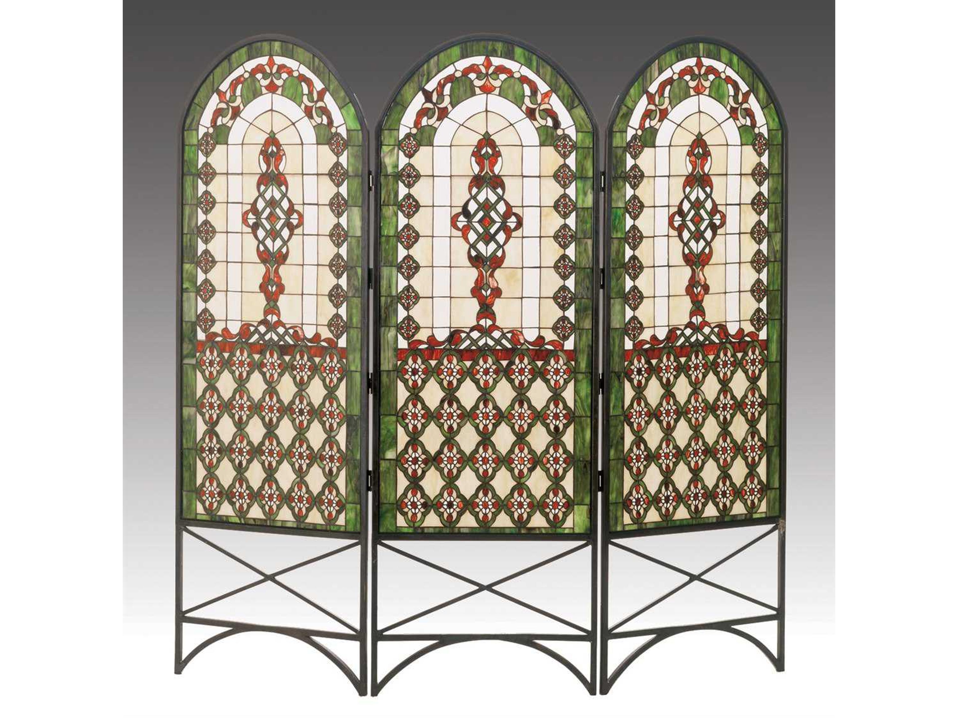 Quatrefoil Classical Room Divider