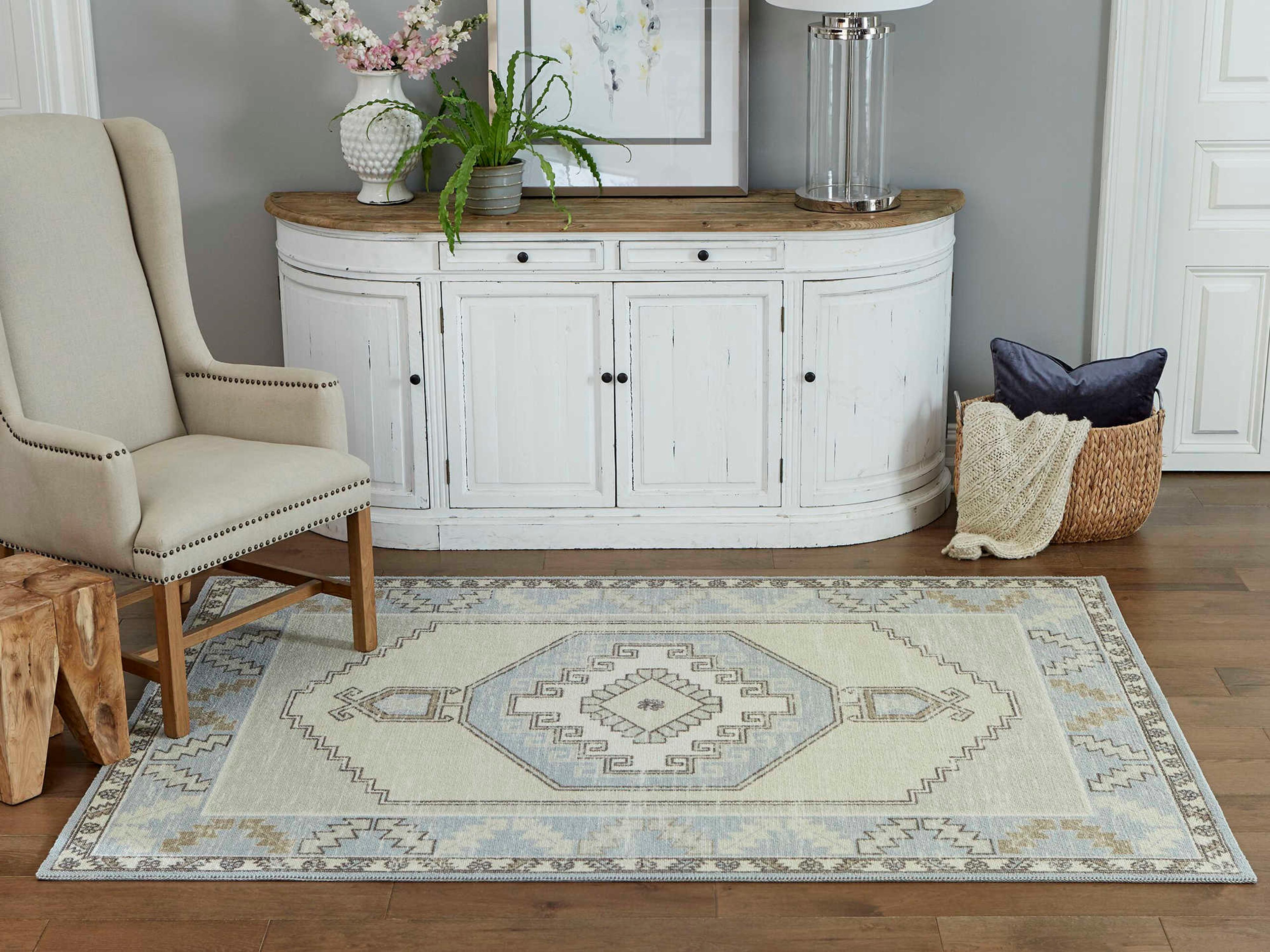 Momeni Anatolia Bordered Area Rug