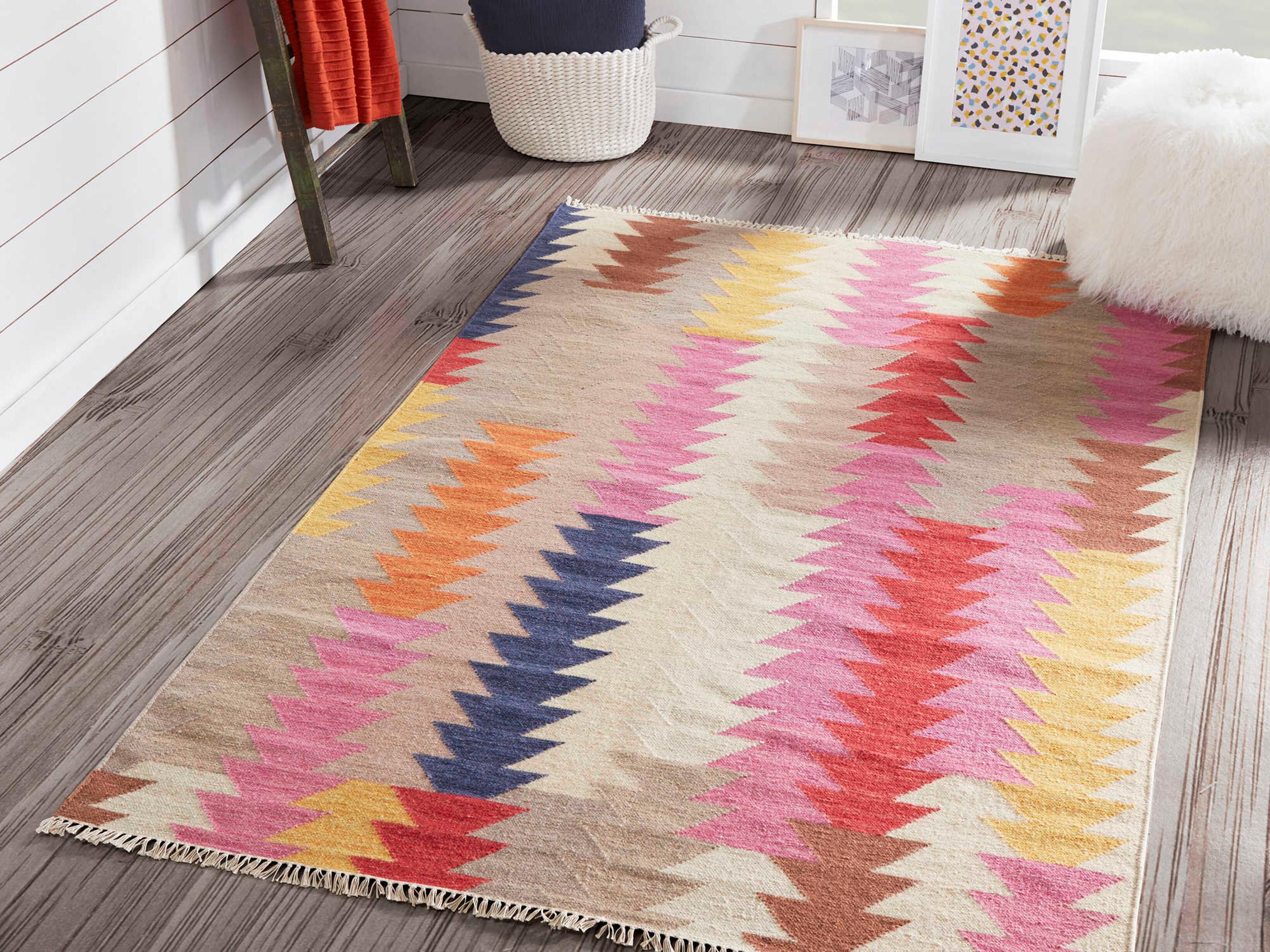 Momeni Caravan Geometric Area Rug