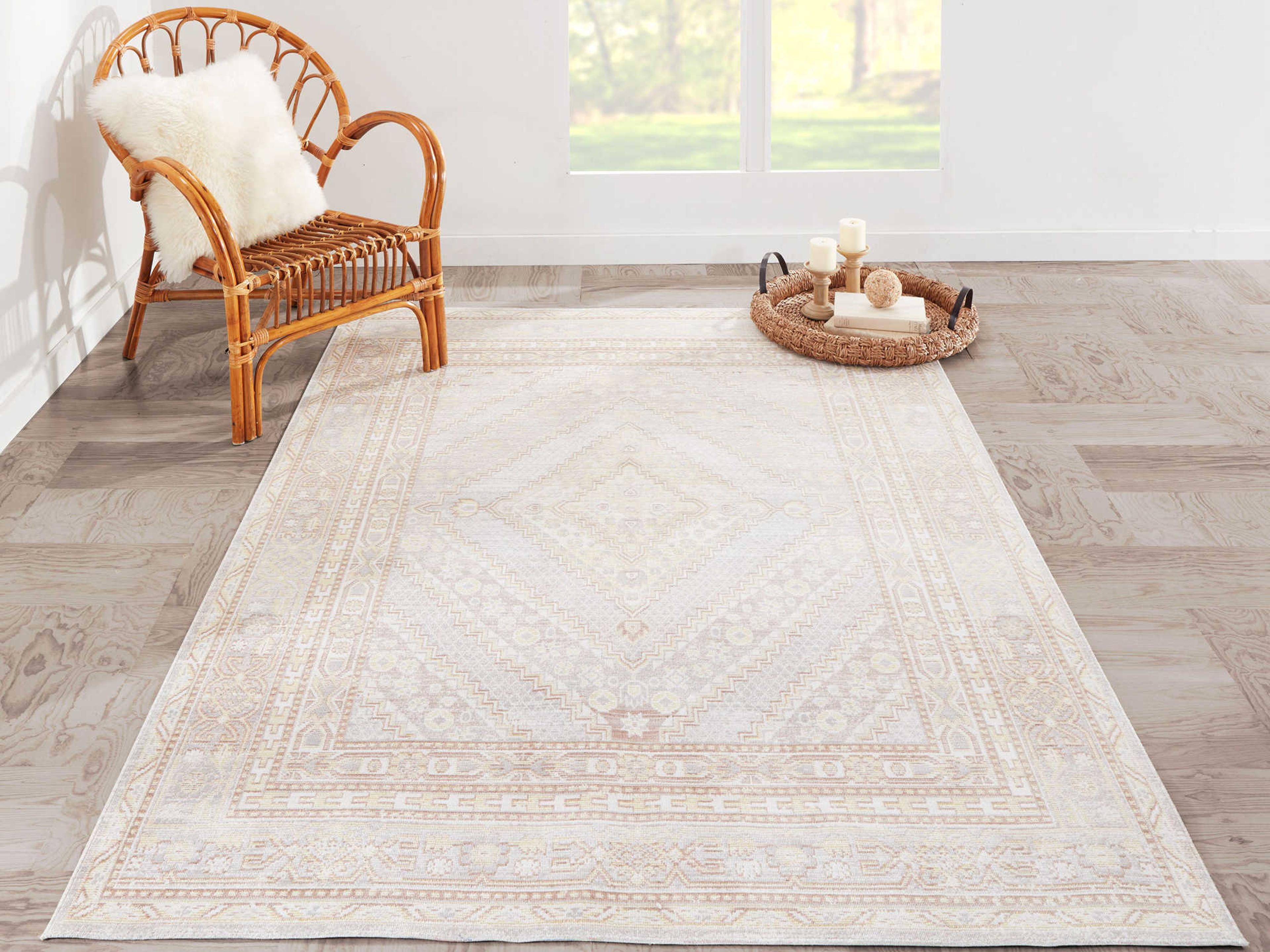 Momeni Isabella Bordered Area Rug