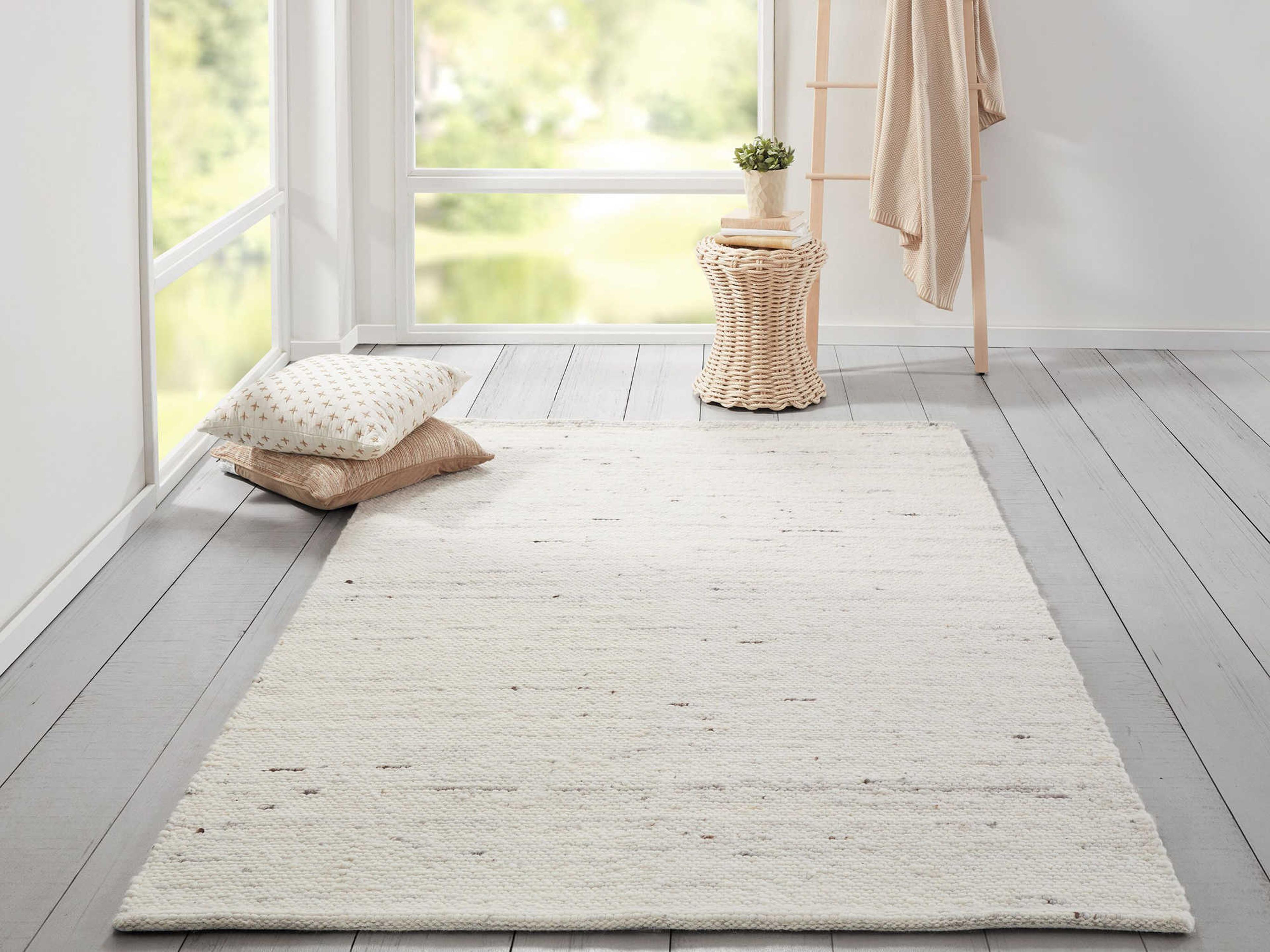 Momeni Richmond Area Rug