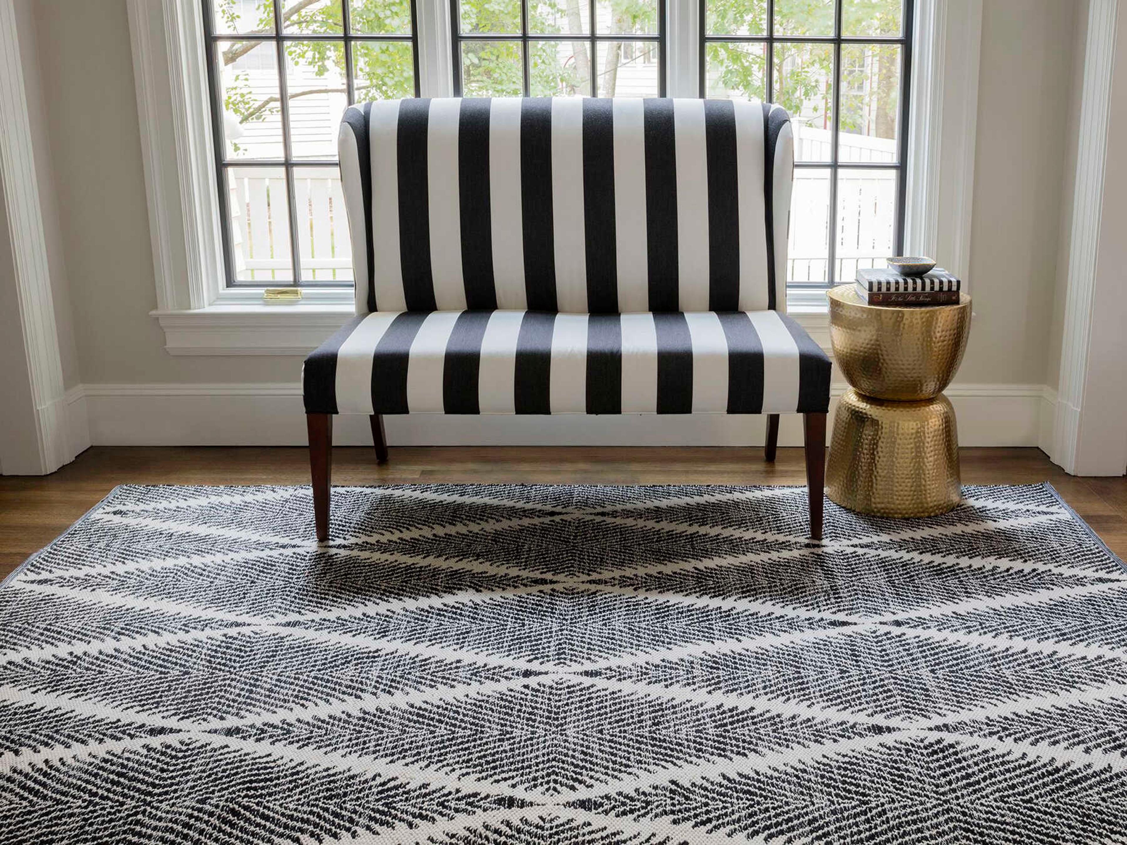 Momeni River Geometric Area Rug