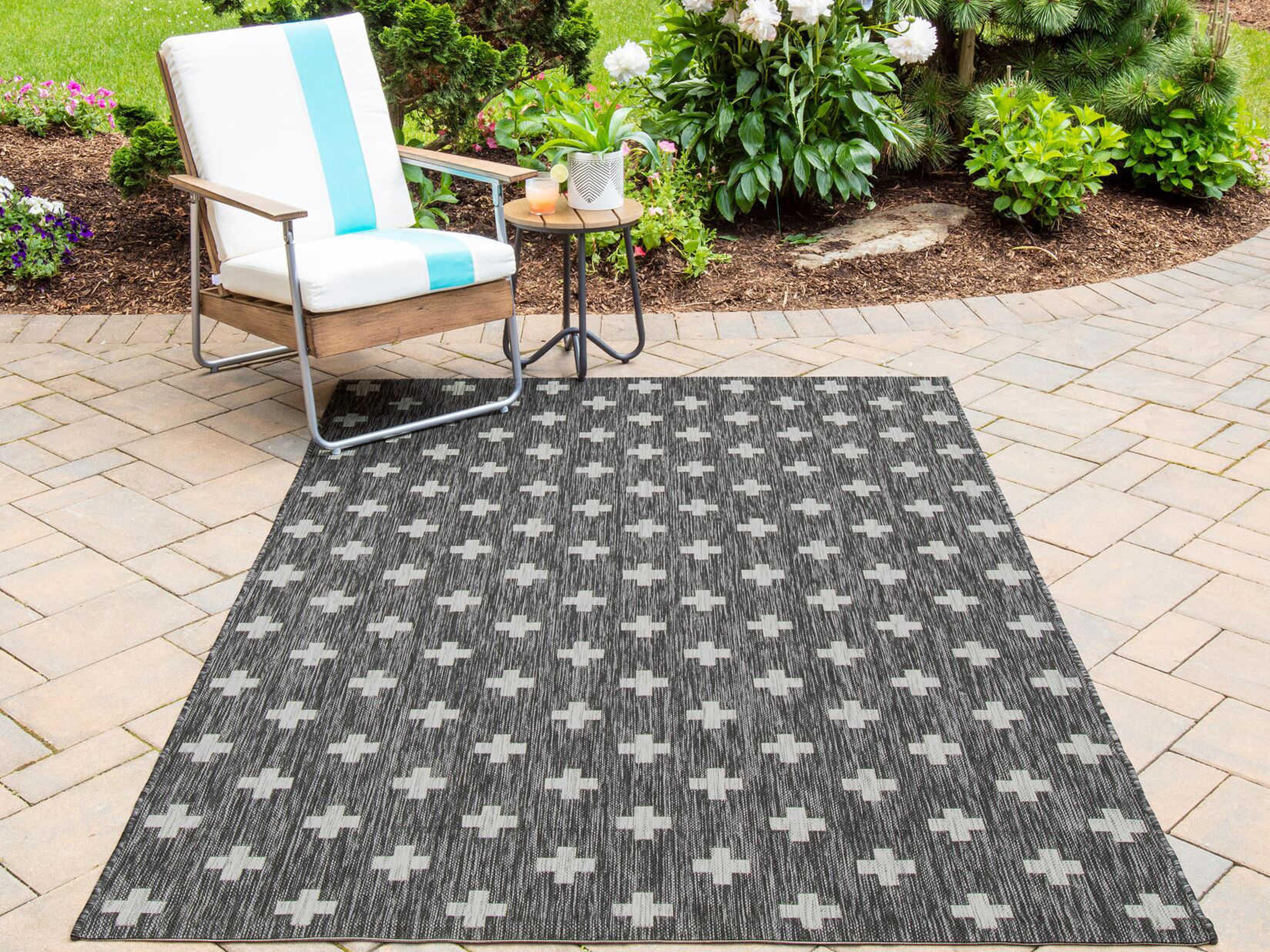 Momeni Villa Geometric Area Rug