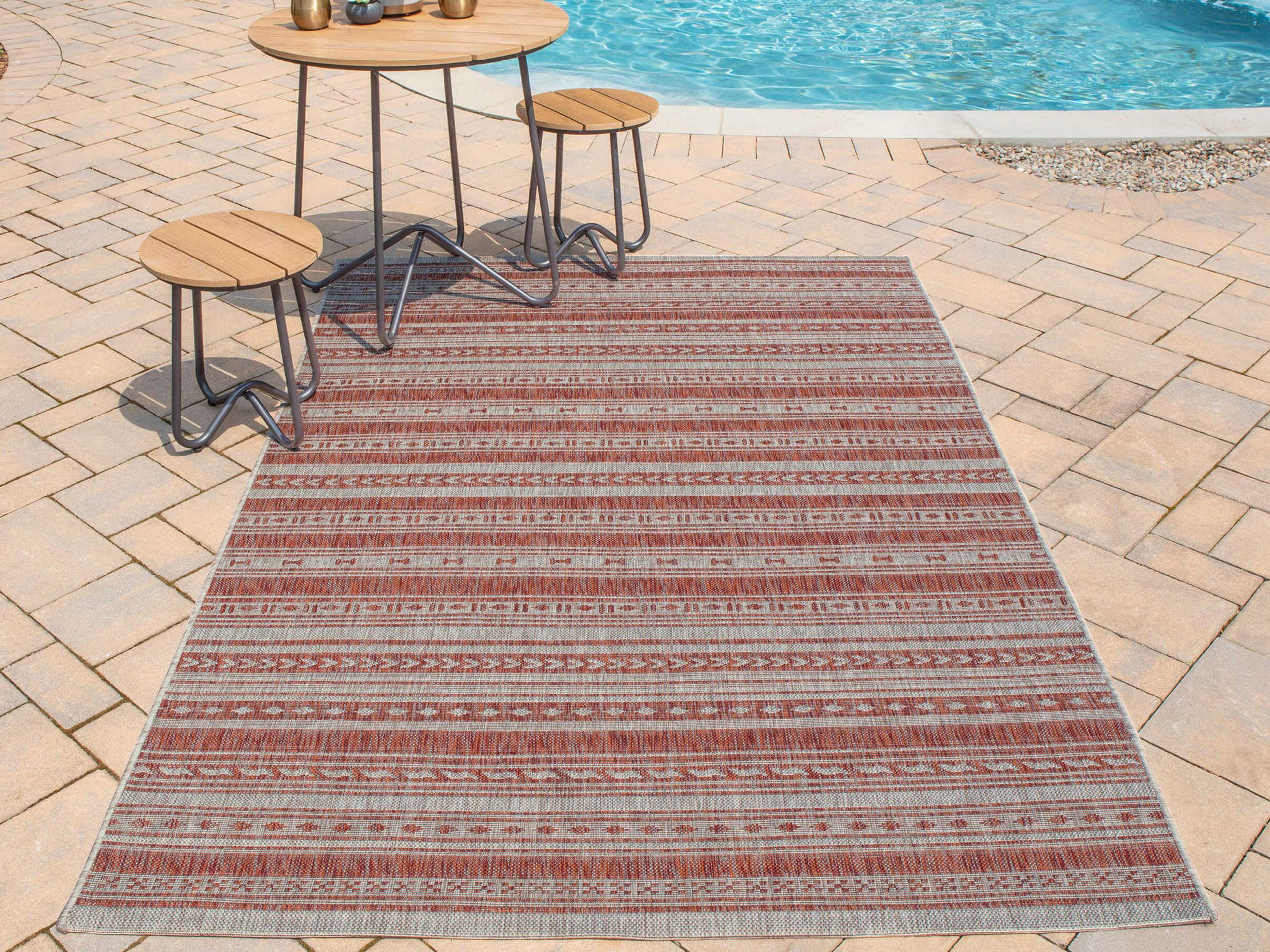 Momeni Villa Geometric Area Rug