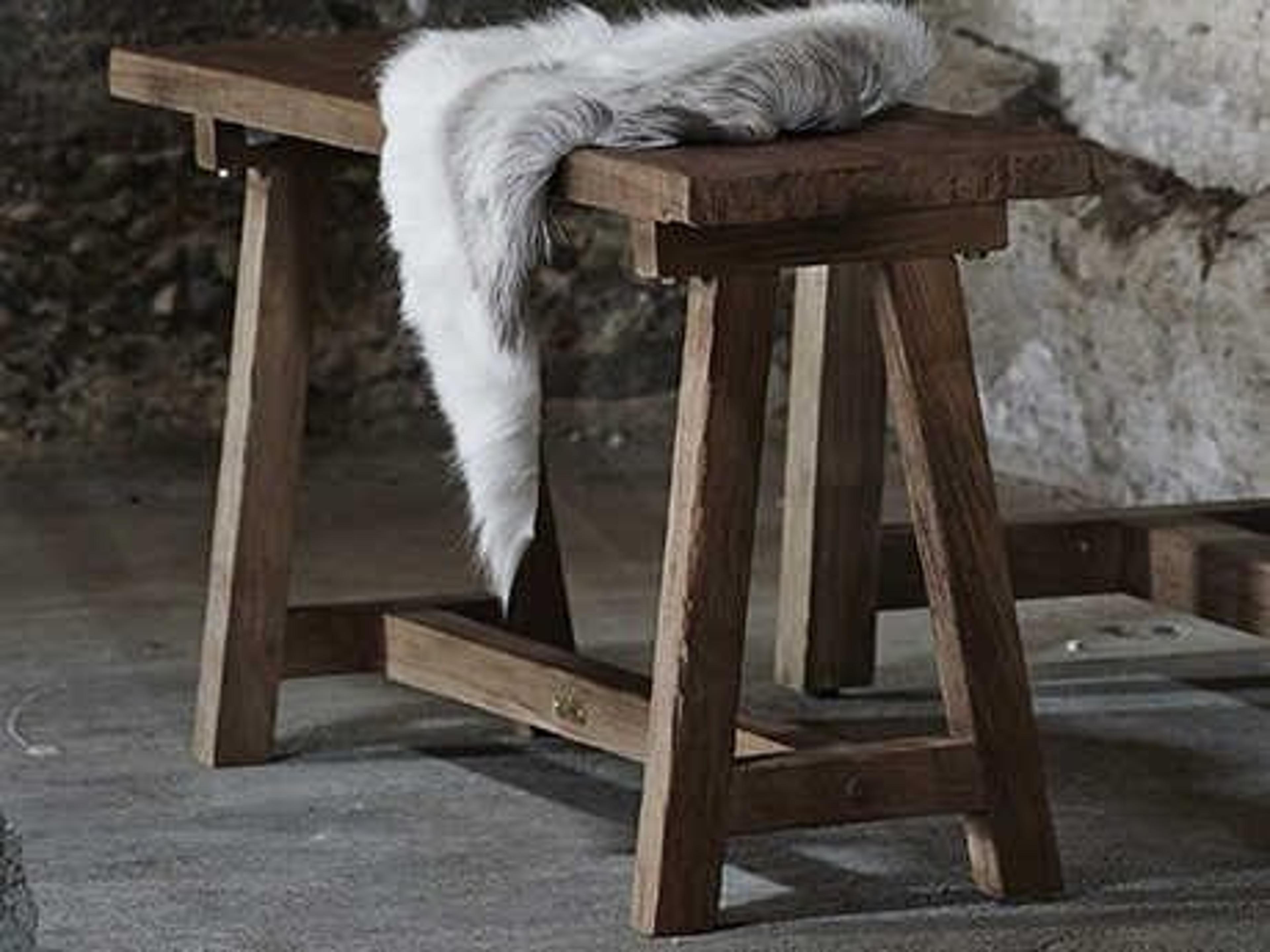 Sika Indoor Teak Brown Accent Bench