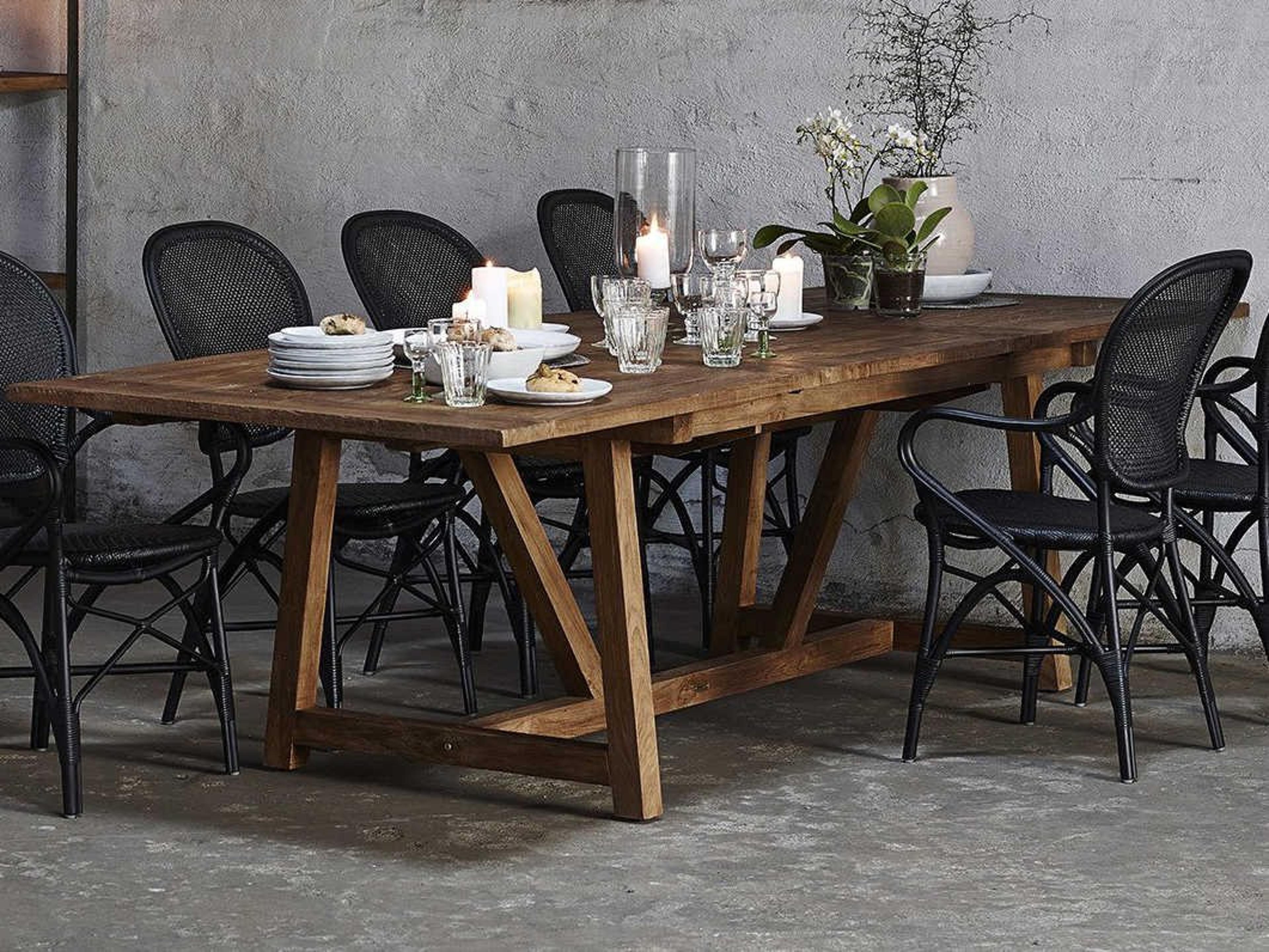 Sika Indoor Teak Extendable Rectangular Wood Dining Table