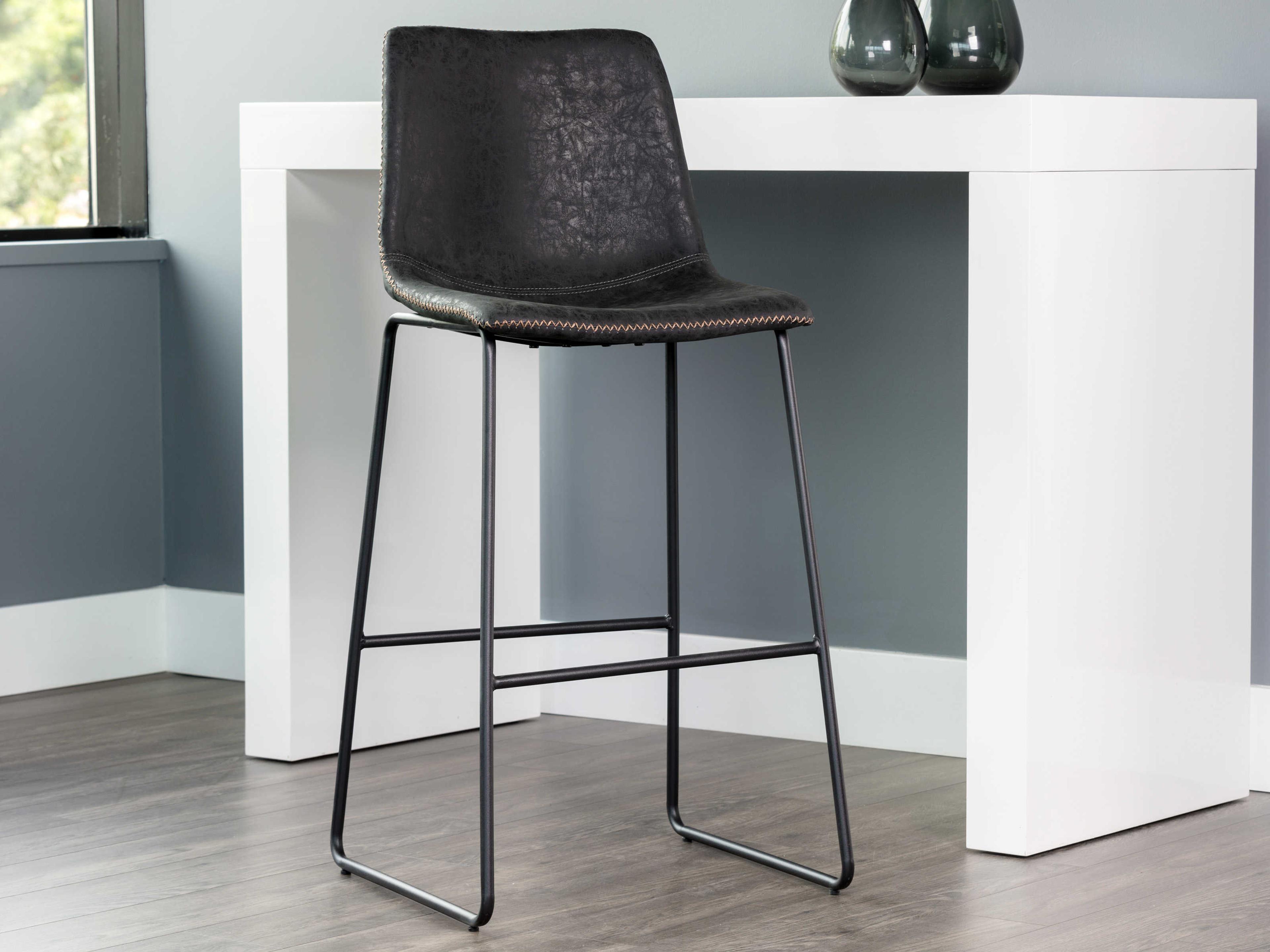 Sunpan Urban Unity 20.5" Cal Barstool Antique Black