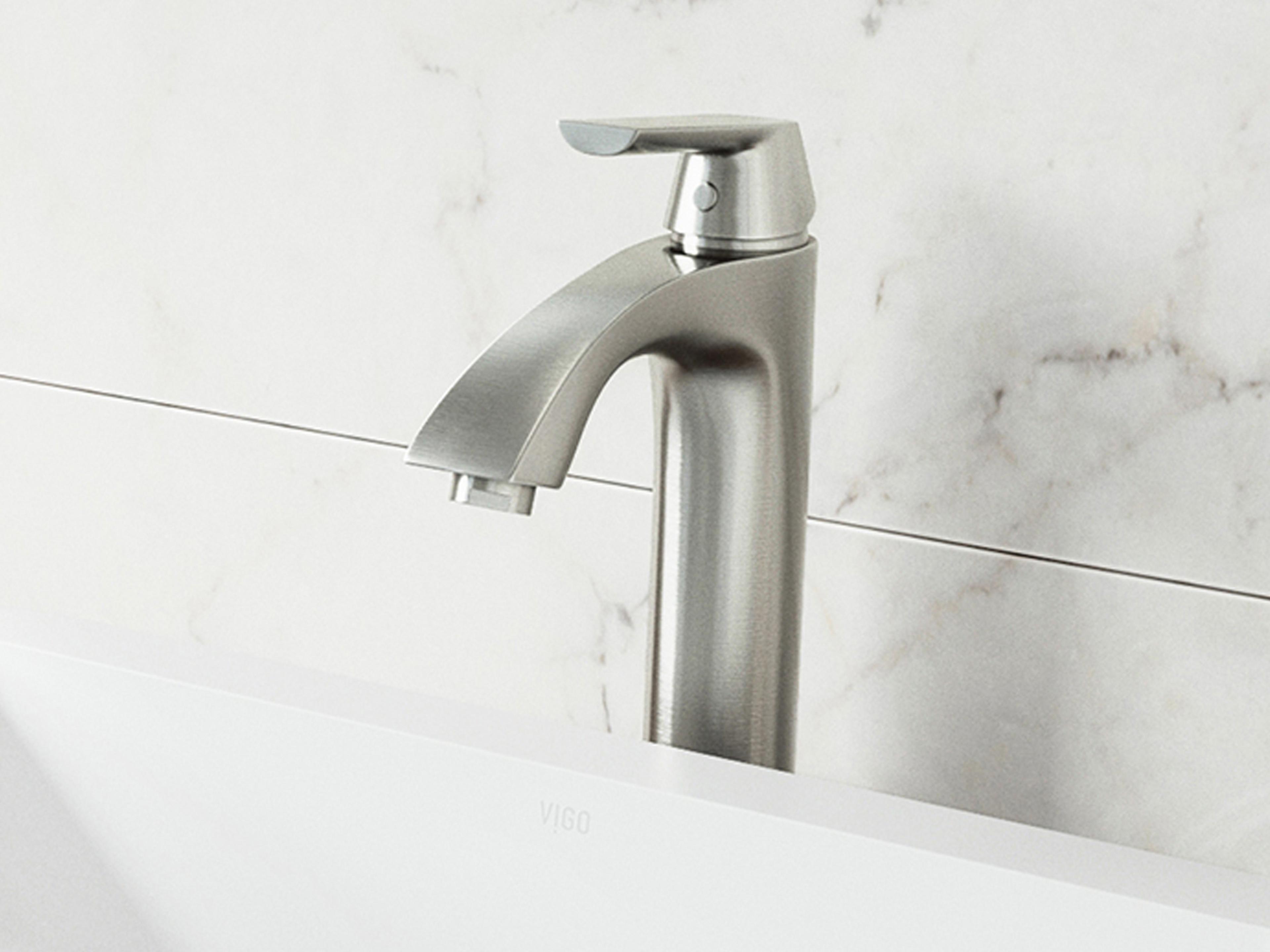 Vigo Linus Brushed Nickel 1-Handle Vessel Bathroom Faucet